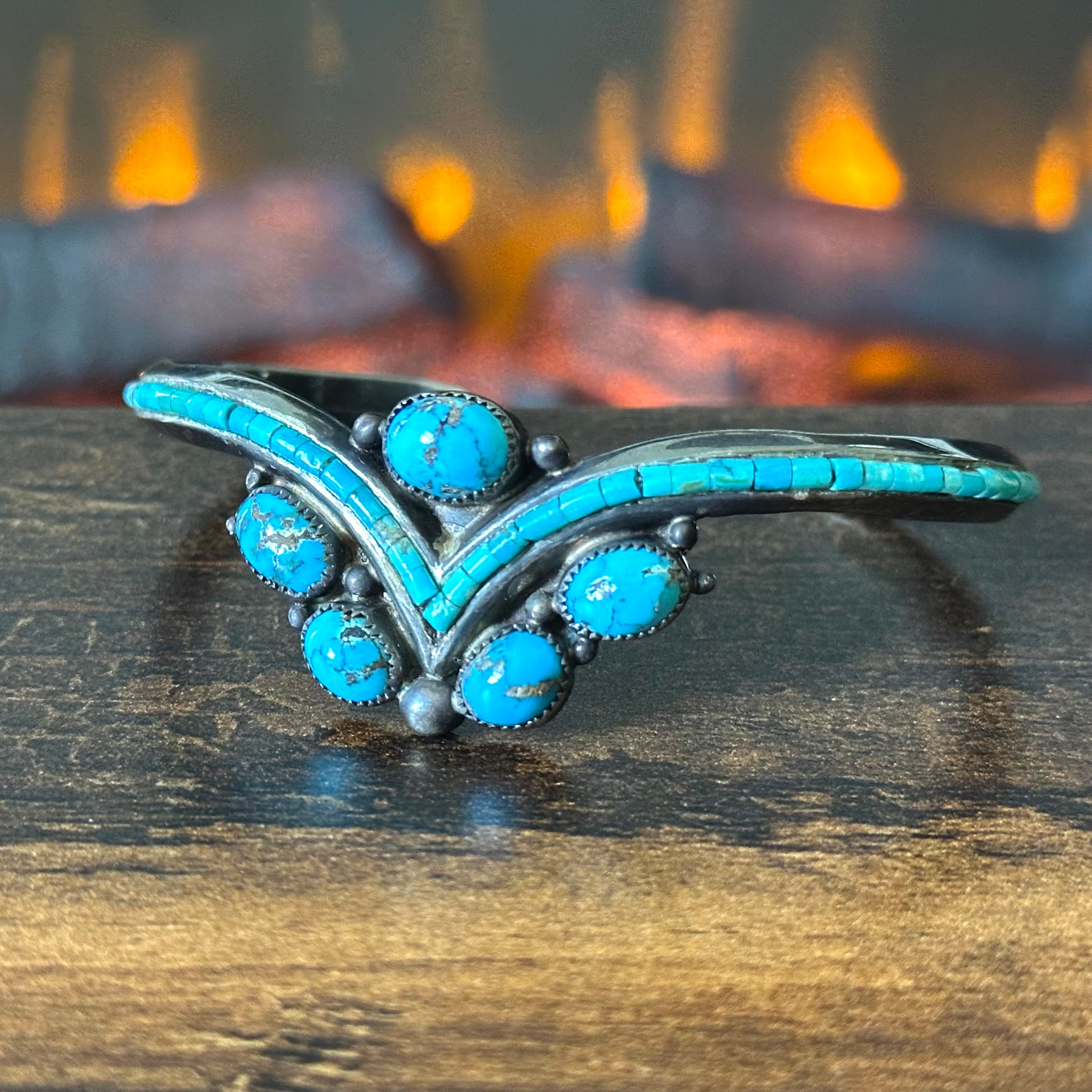 Navajo Les Baker Turquoise Sterling Wraparound Raindrop Inlay Cuff