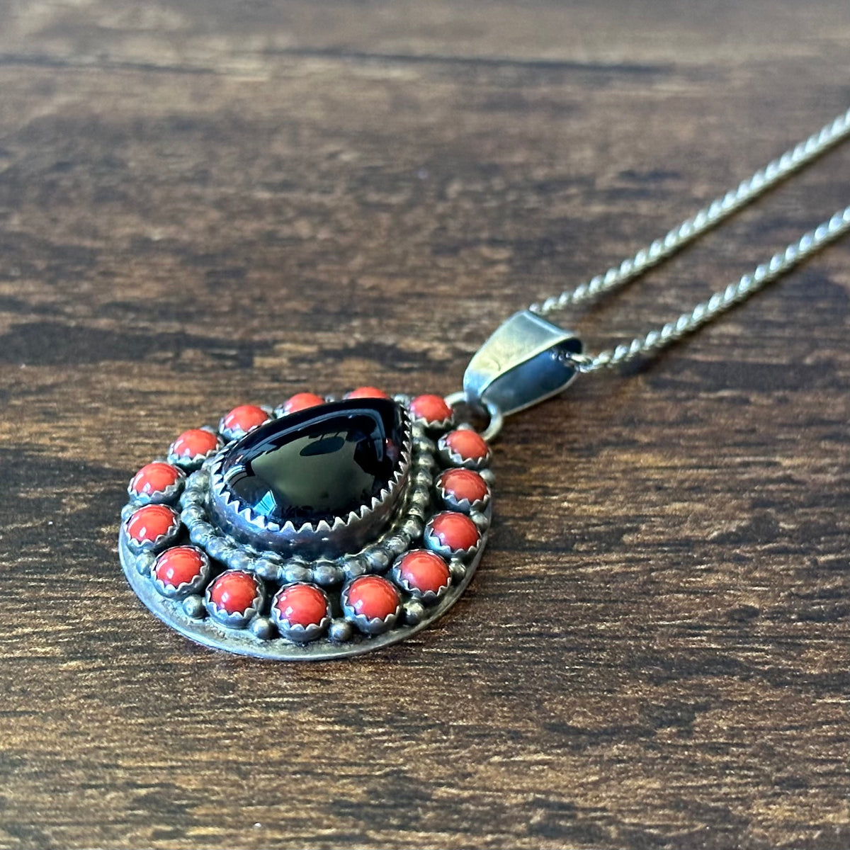 Navajo Bea Tom Onyx Red Coral 17 Stone Sterling Snake Eye Teardrop Pendant Necklace