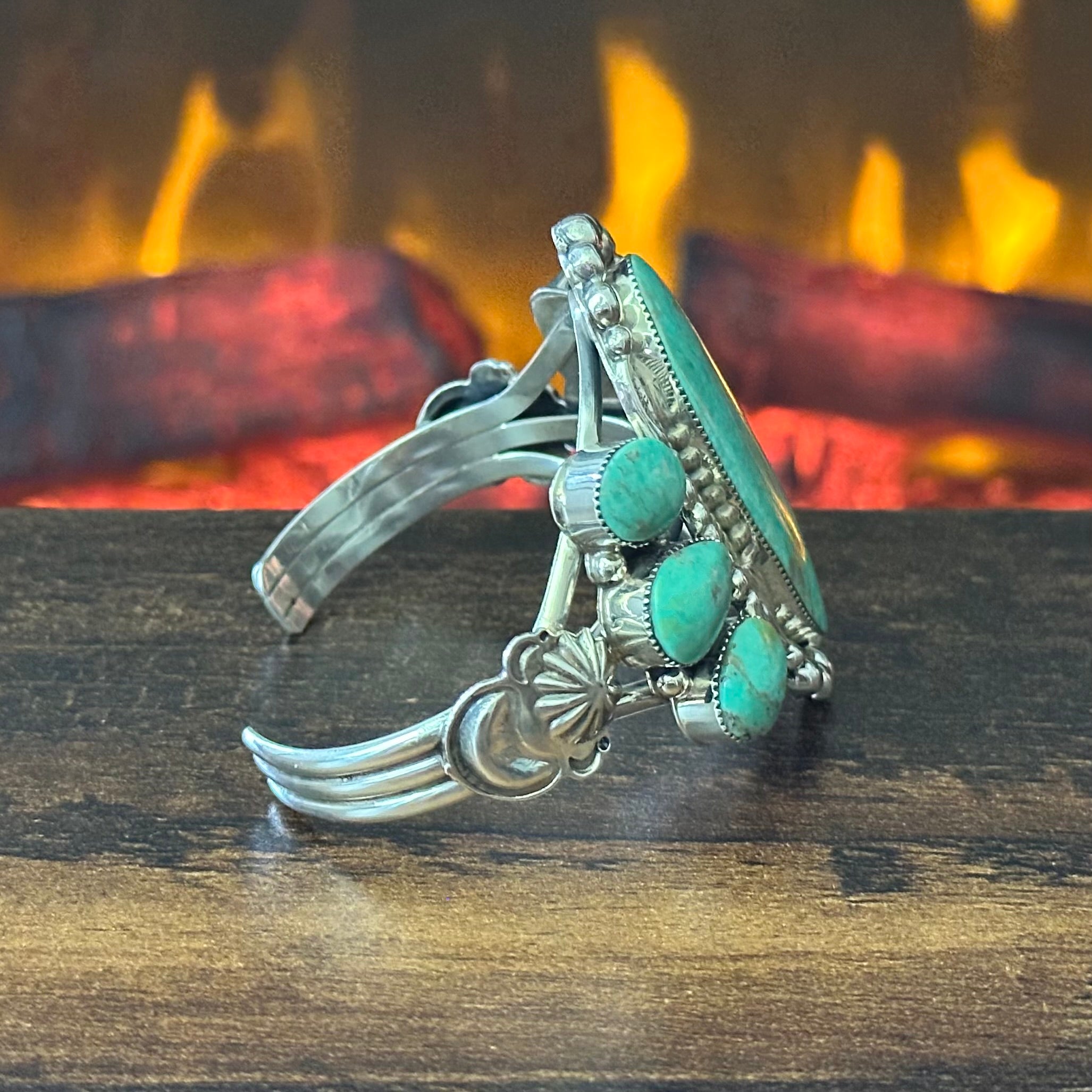 Running Bear Trading Turquoise 7 Stone Sterling Twist Wire Bezel Raindrop Statement Cuff