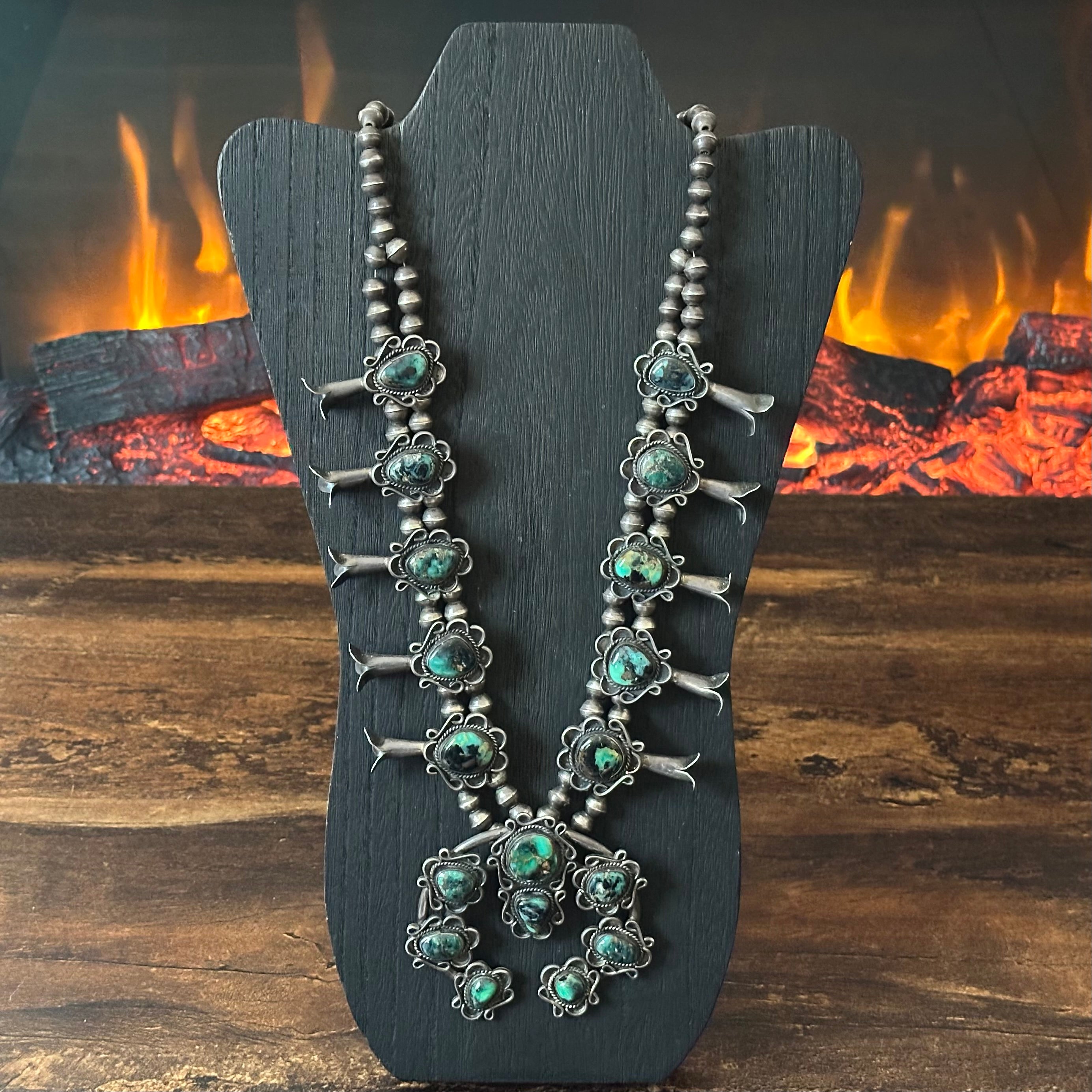 Vintage Green Turquoise 18 Stone Sterling Floral Twist Wire Bezel Squash Blossom
