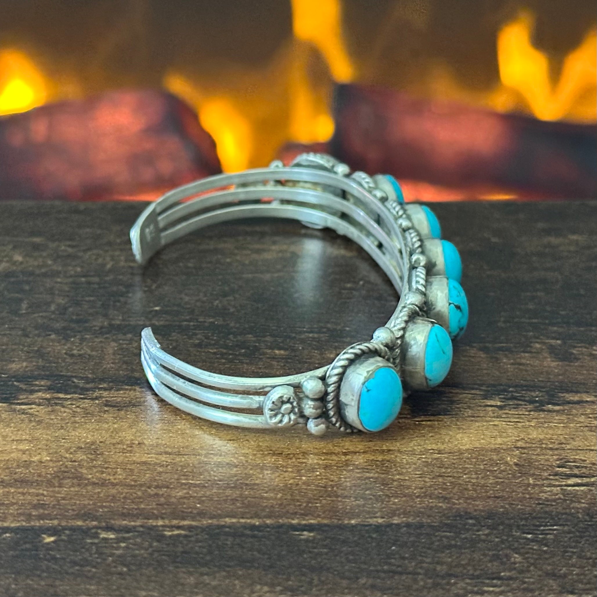 Running Bear Trading Turquoise 7 Stone Sterling Twist Wire Bezel Raindrop Cuff