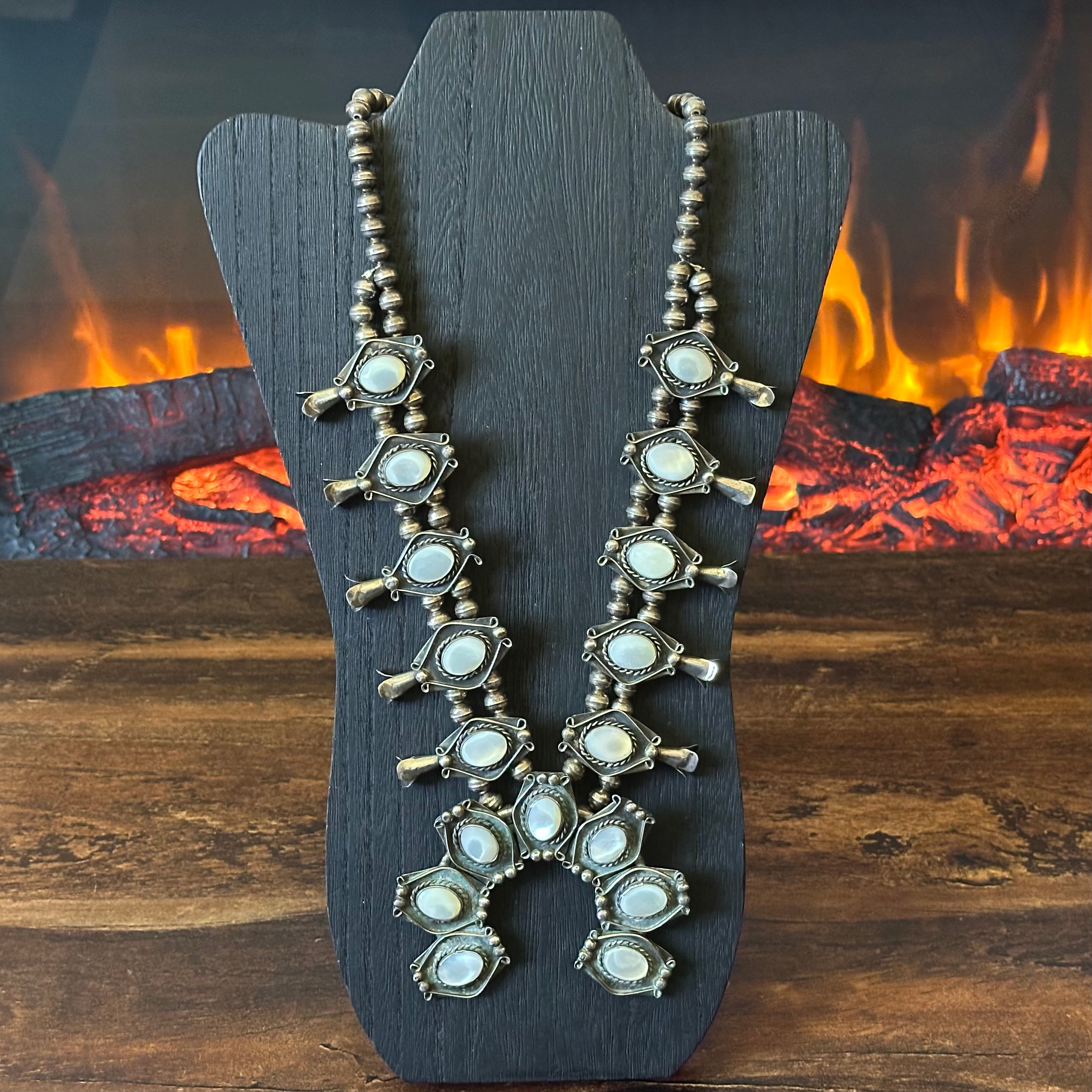 Vintage Mother of Pearl 17 Stone Sterling Twist Wire Raindrop Squash Blossom