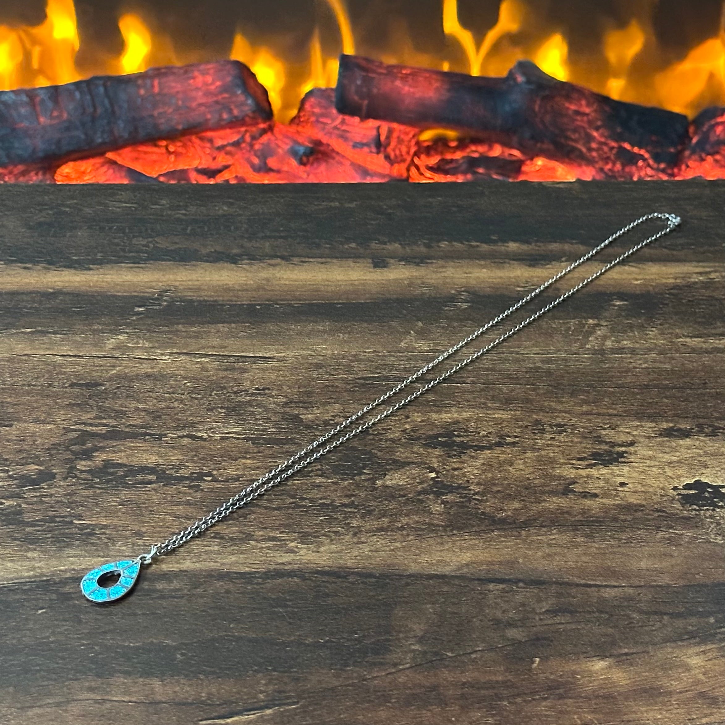 Turquoise Sterling Chip Inlay Teardrop Pendant Necklace