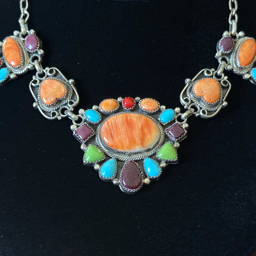 Navajo Roie Jaque Turquoise Spiny Oyster Gaspeite 25 Stone Sterling Cluster Heart Choker Necklace