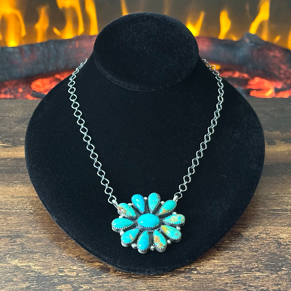 Navajo Debra Smith Kingman Turquoise 11 Stone Sterling Cluster Pendant Necklace