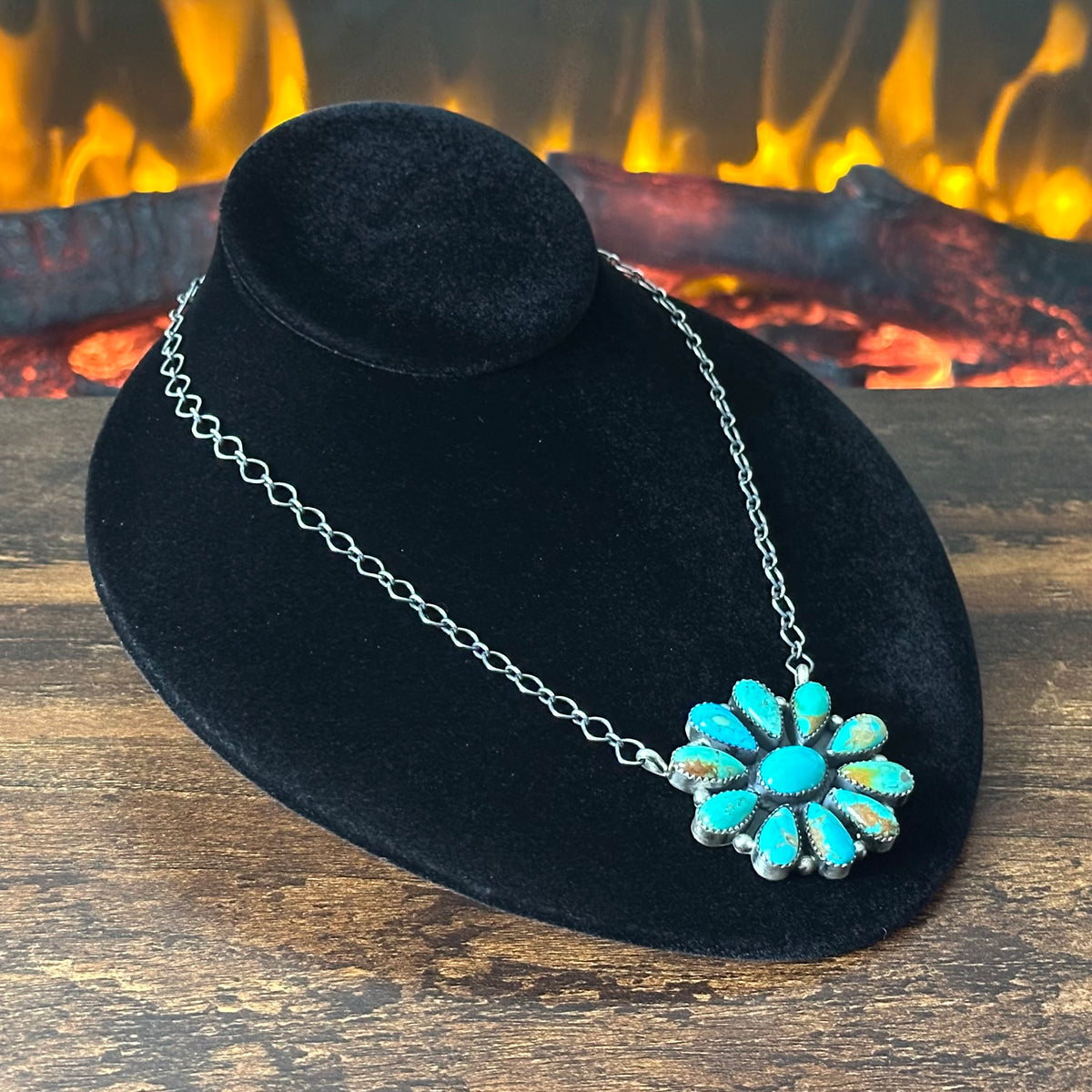 Navajo Debra Smith Kingman Turquoise 11 Stone Sterling Cluster Pendant Necklace