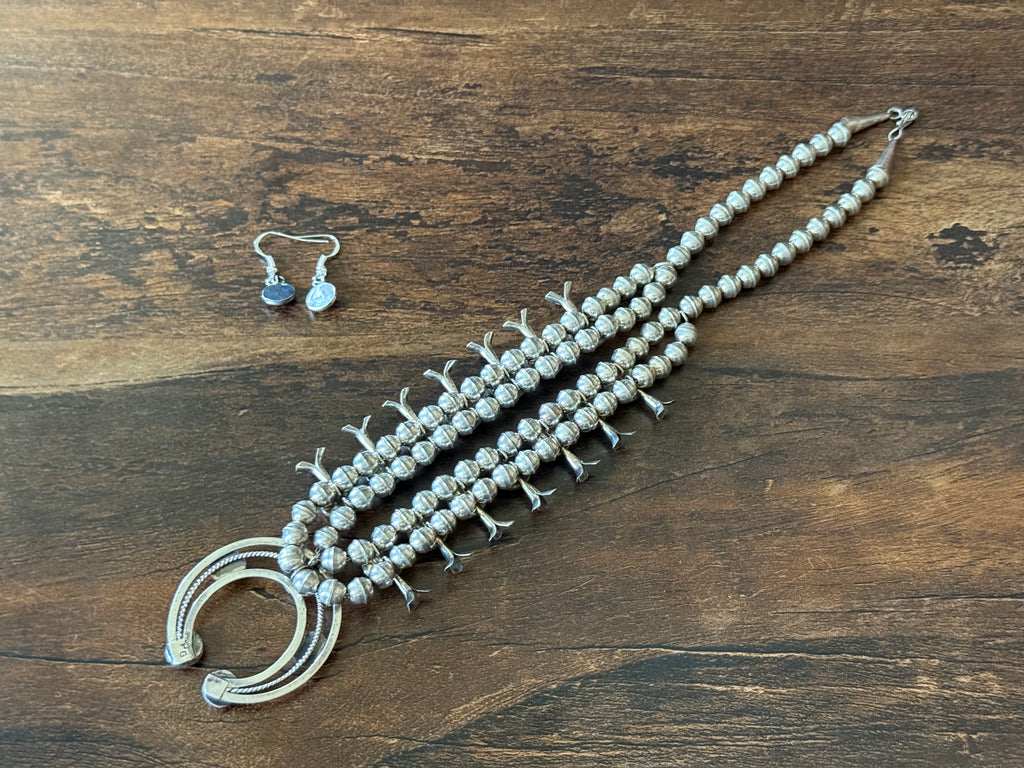 Navajo Phil & Lenora Garcia Red Coral 19 Stone Sterling Squash Blossom Necklace Earrings Set