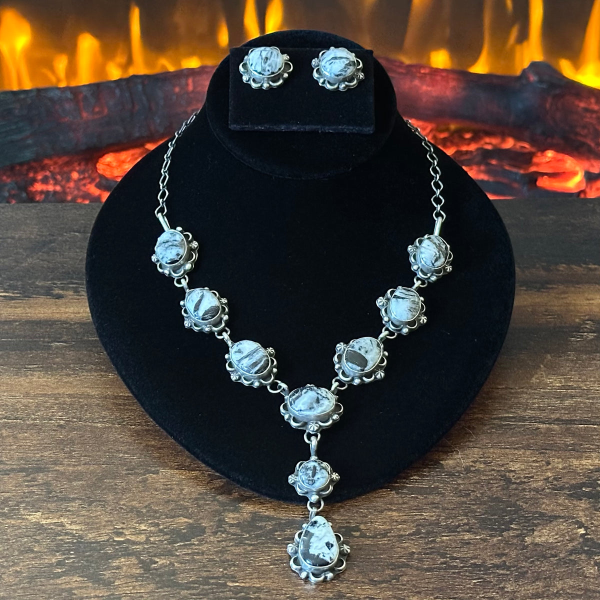 Navajo Robert Martinez White Buffalo 9 Stone Sterling Floral Lariat Necklace Earrings Set