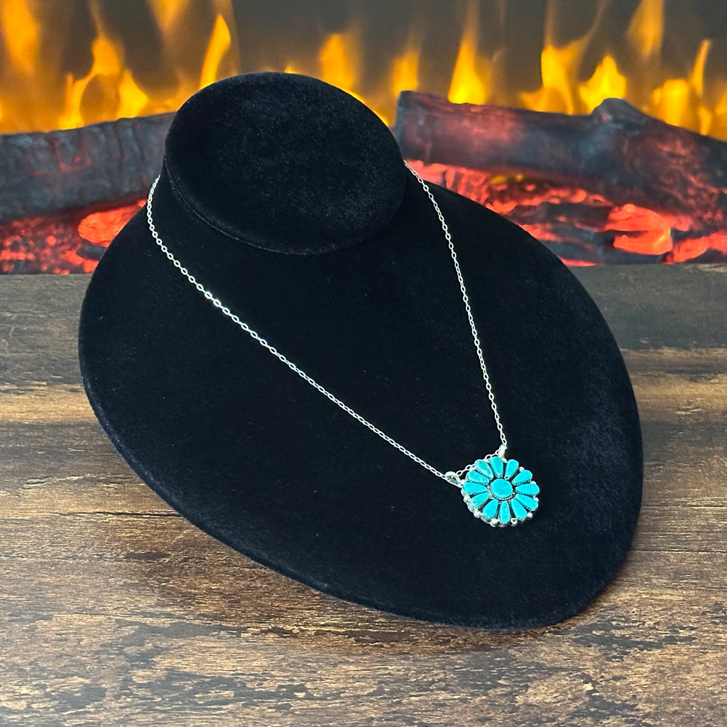 Navajo Jimmy Garcia Kingman Turquoise 13 Stone Sterling Petite Point Cluster Pendant Necklace