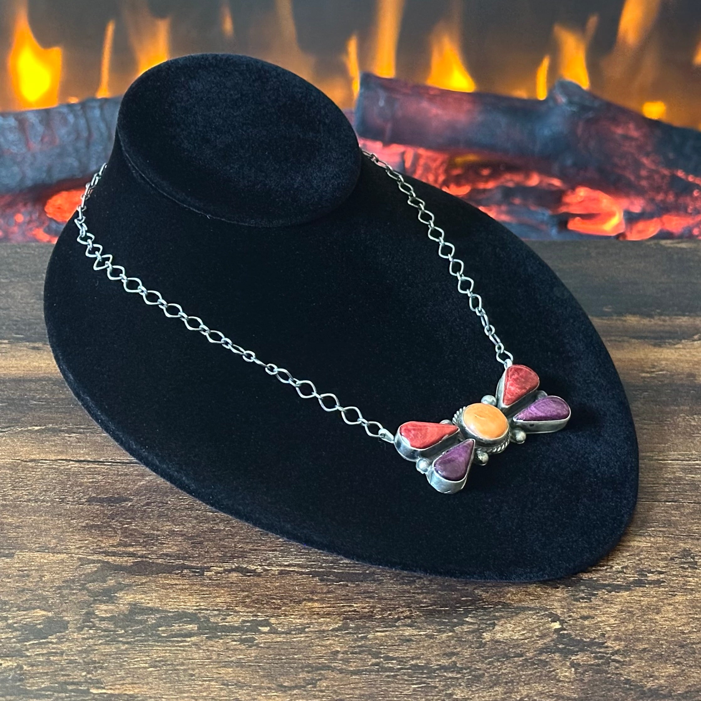 Navajo Hiram Largo Spiny Oyster 5 Stone Sterling Twist Wire Bezel Raindrop Pendant Necklace