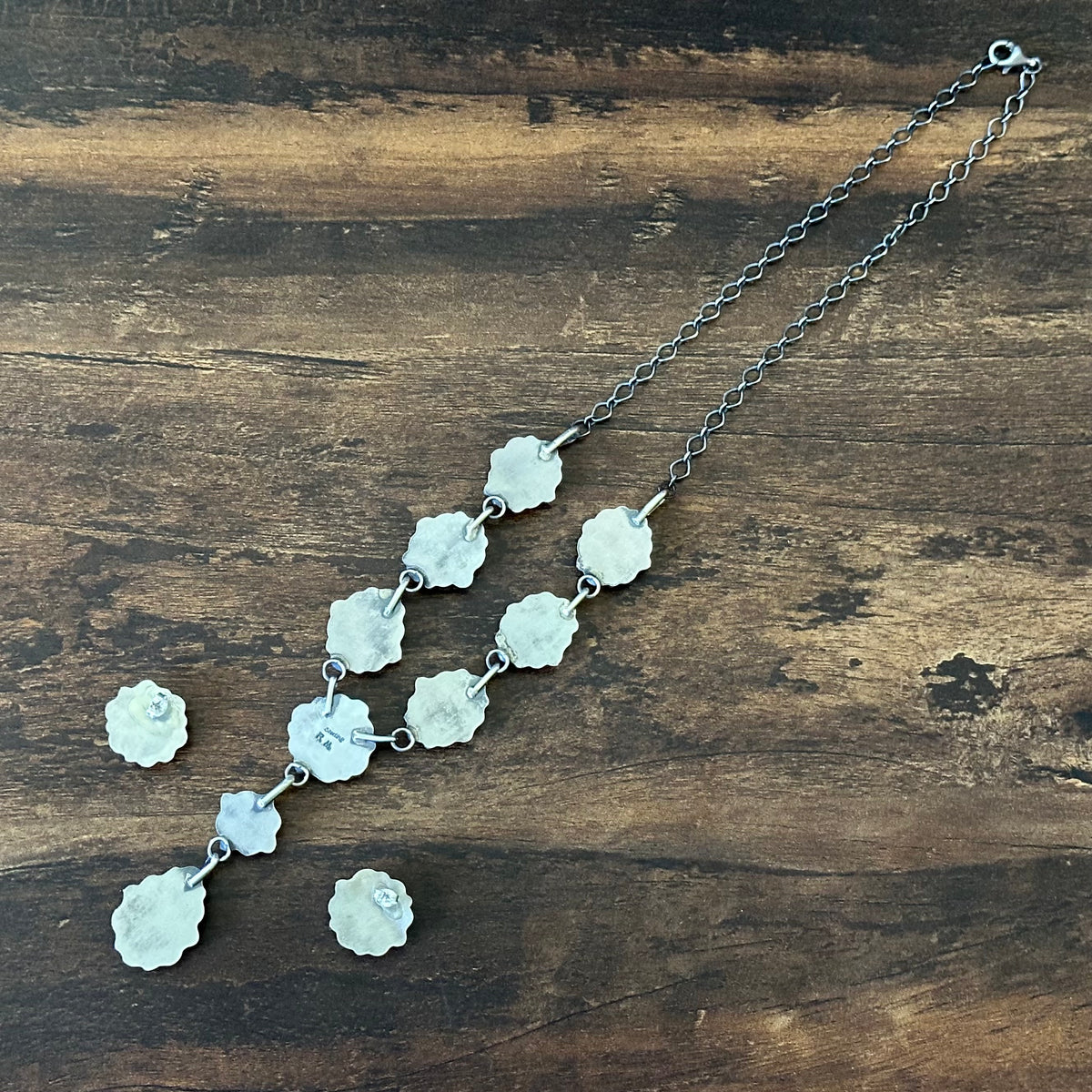 Navajo Robert Martinez White Buffalo 9 Stone Sterling Floral Lariat Necklace Earrings Set