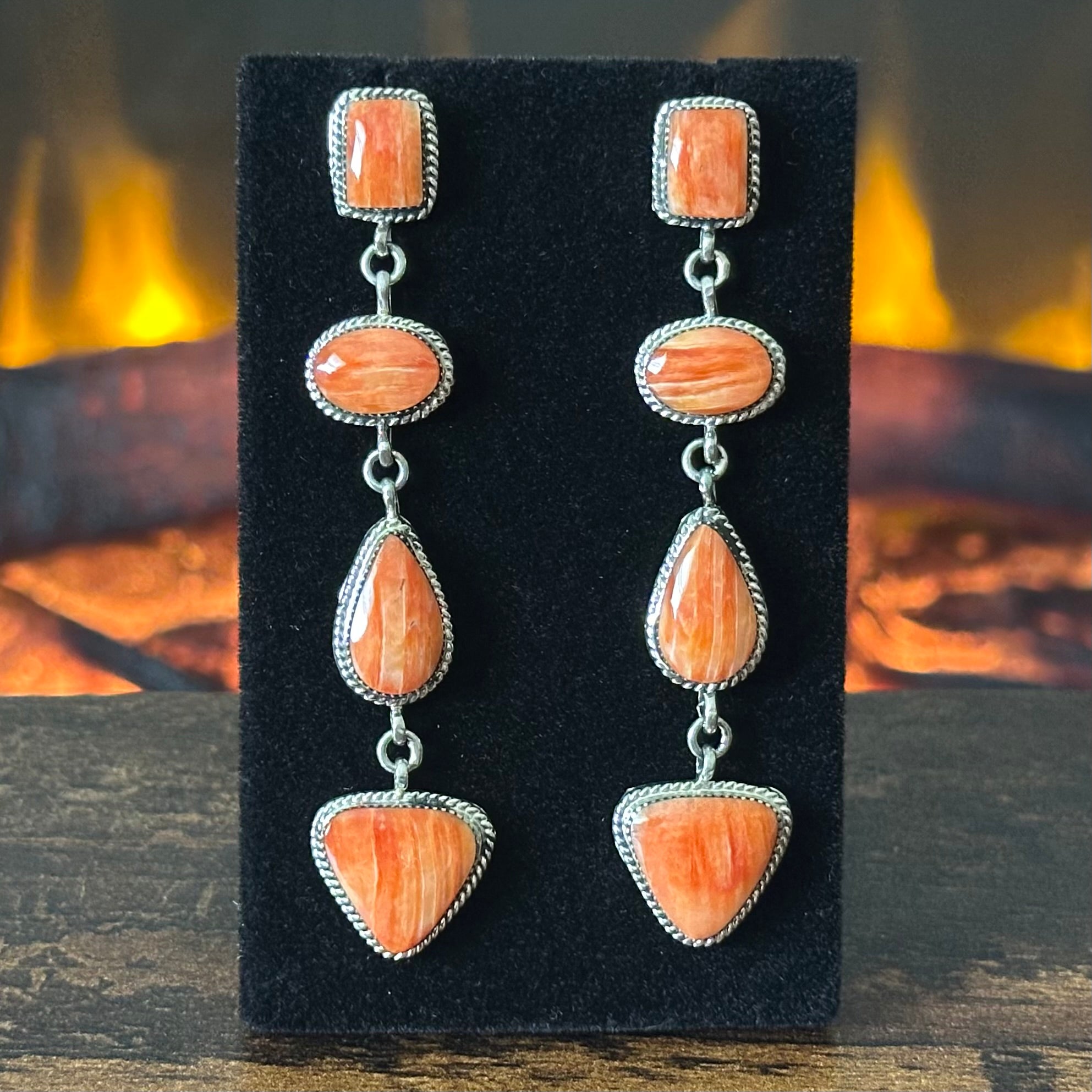 Navajo Jennifer Cayaditto Spiny Oyster 8 Stone Sterling Twist Wire Bezel Dangle Earrings