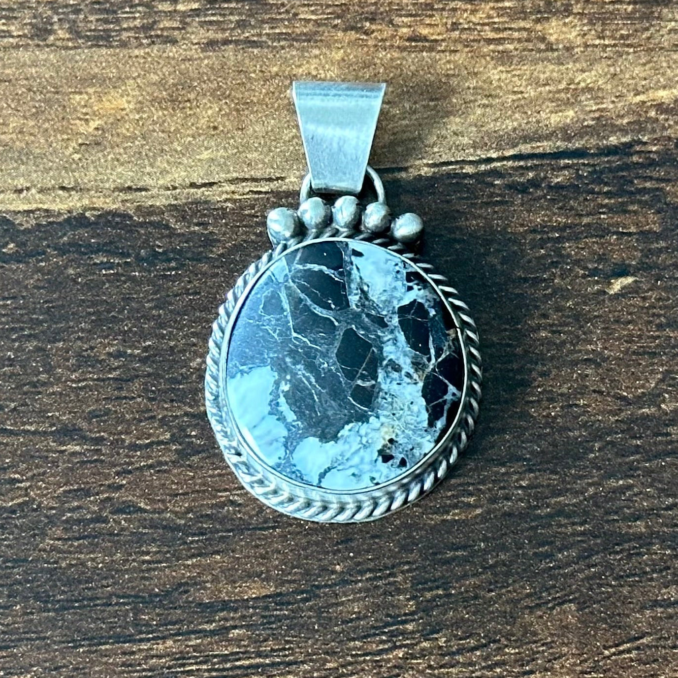 Navajo Vicky Hicks White Buffalo Sterling Twist Wire Circular Pendant