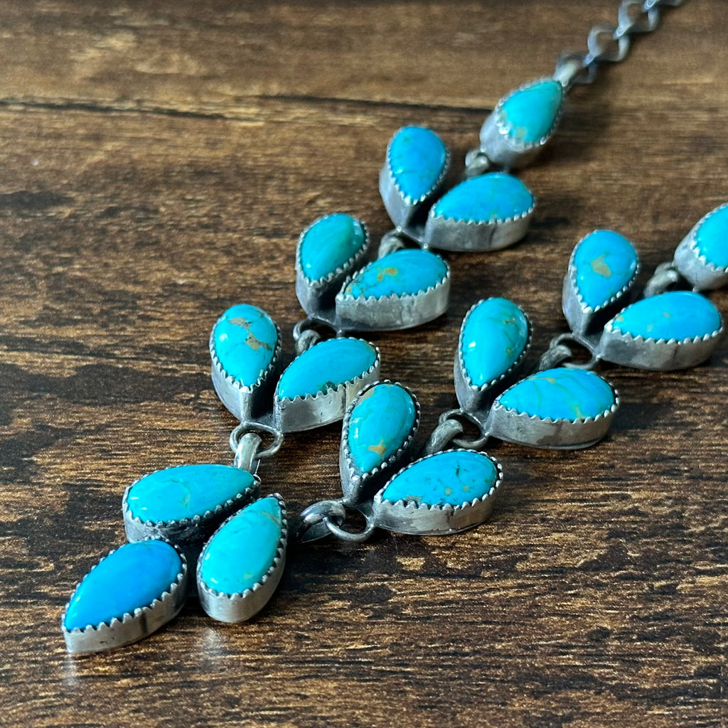 Navajo Debra Smith Kingman Turquoise 17 Stone Sterling Necklace