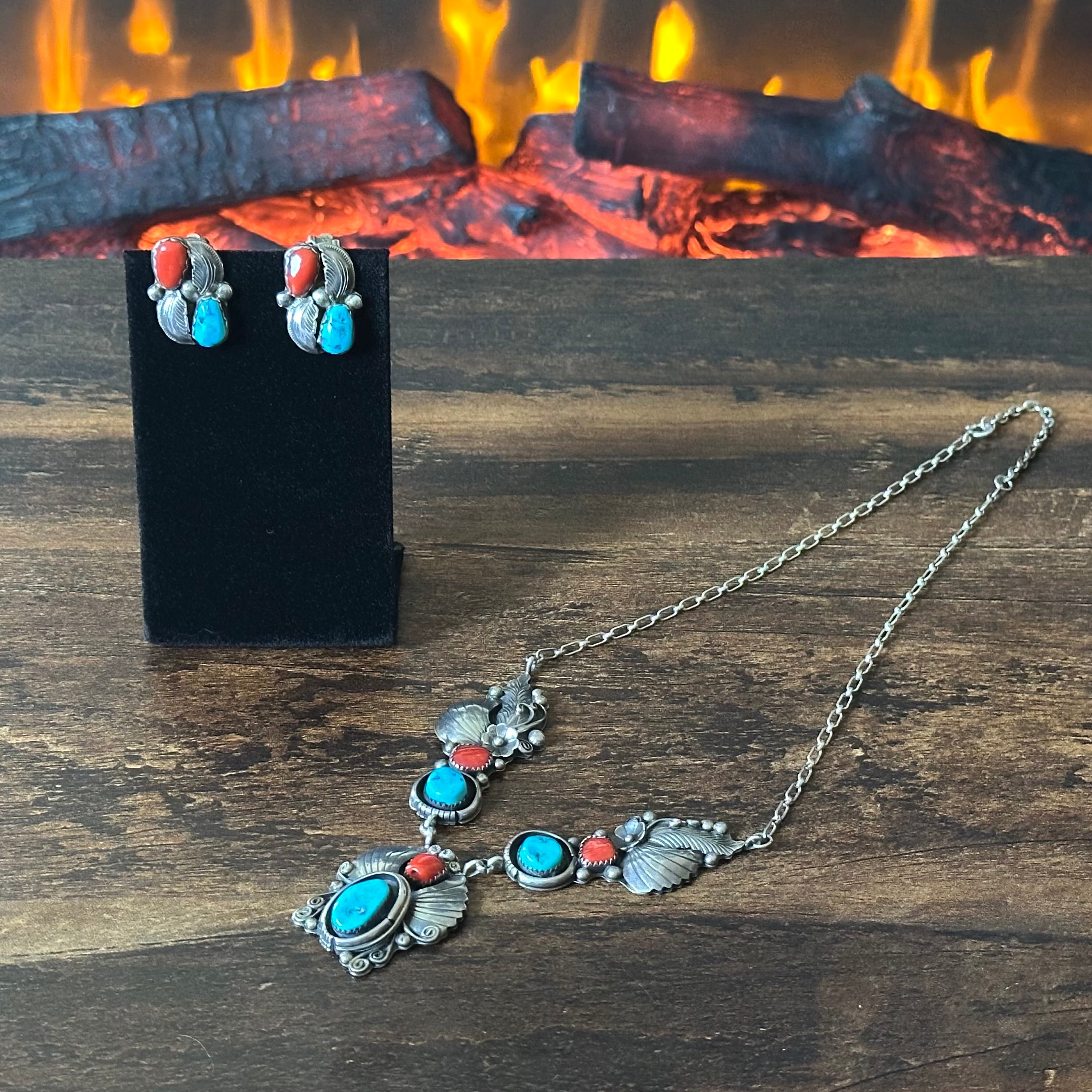 G Signed Turquoise Red Coral 6 Stone Sterling Floral Leaf Ornate Necklace Clip-on Earrings Set