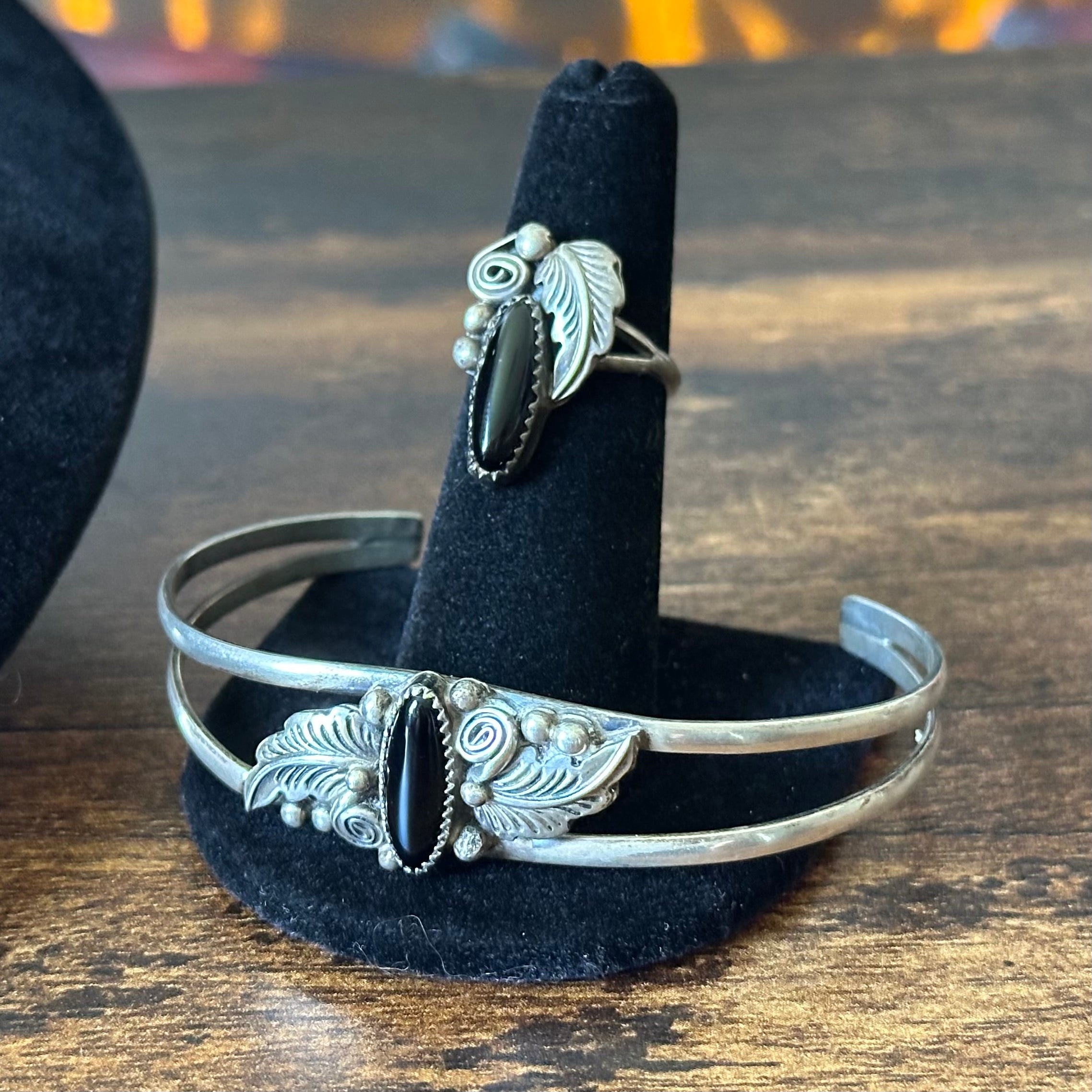 Running Bear Trading Onyx Sterling Leaf Necklace Cuff Earrings Ring Set