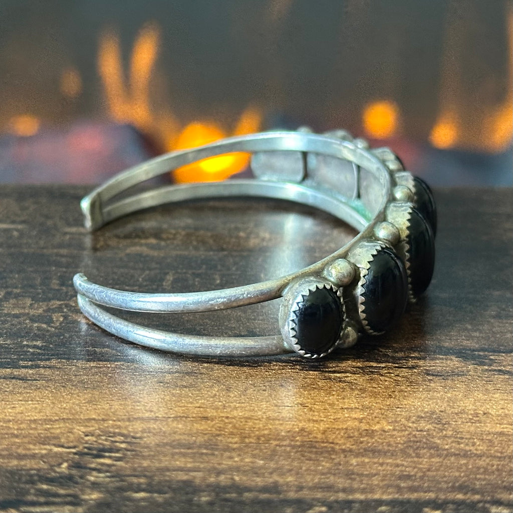 Navajo Pat Yazzie Onyx 7 Stone Sterling Raindrop Cuff