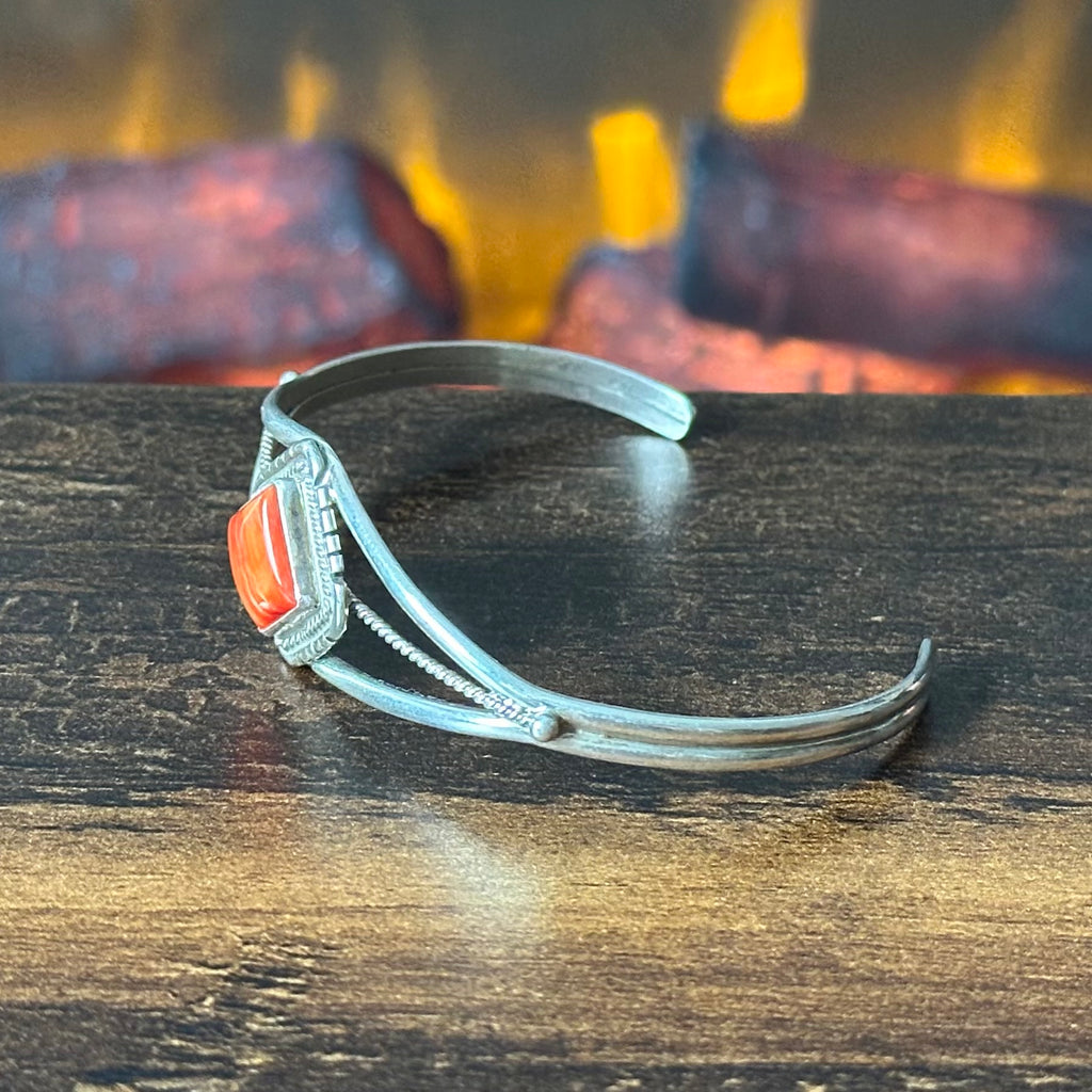 Navajo Peggy Skeets Orange Spiny Oyster Sterling Twist Wire Cuff