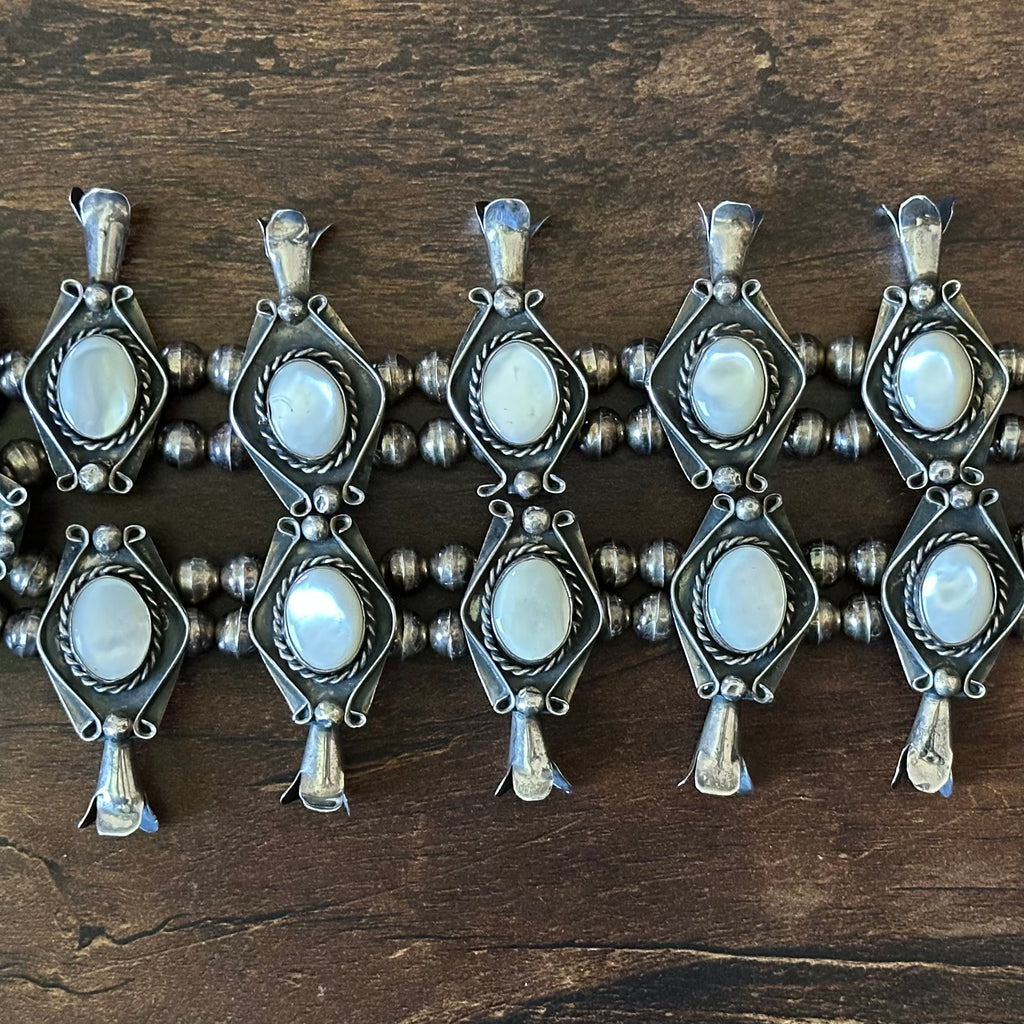 Vintage Mother of Pearl 17 Stone Sterling Twist Wire Raindrop Squash Blossom