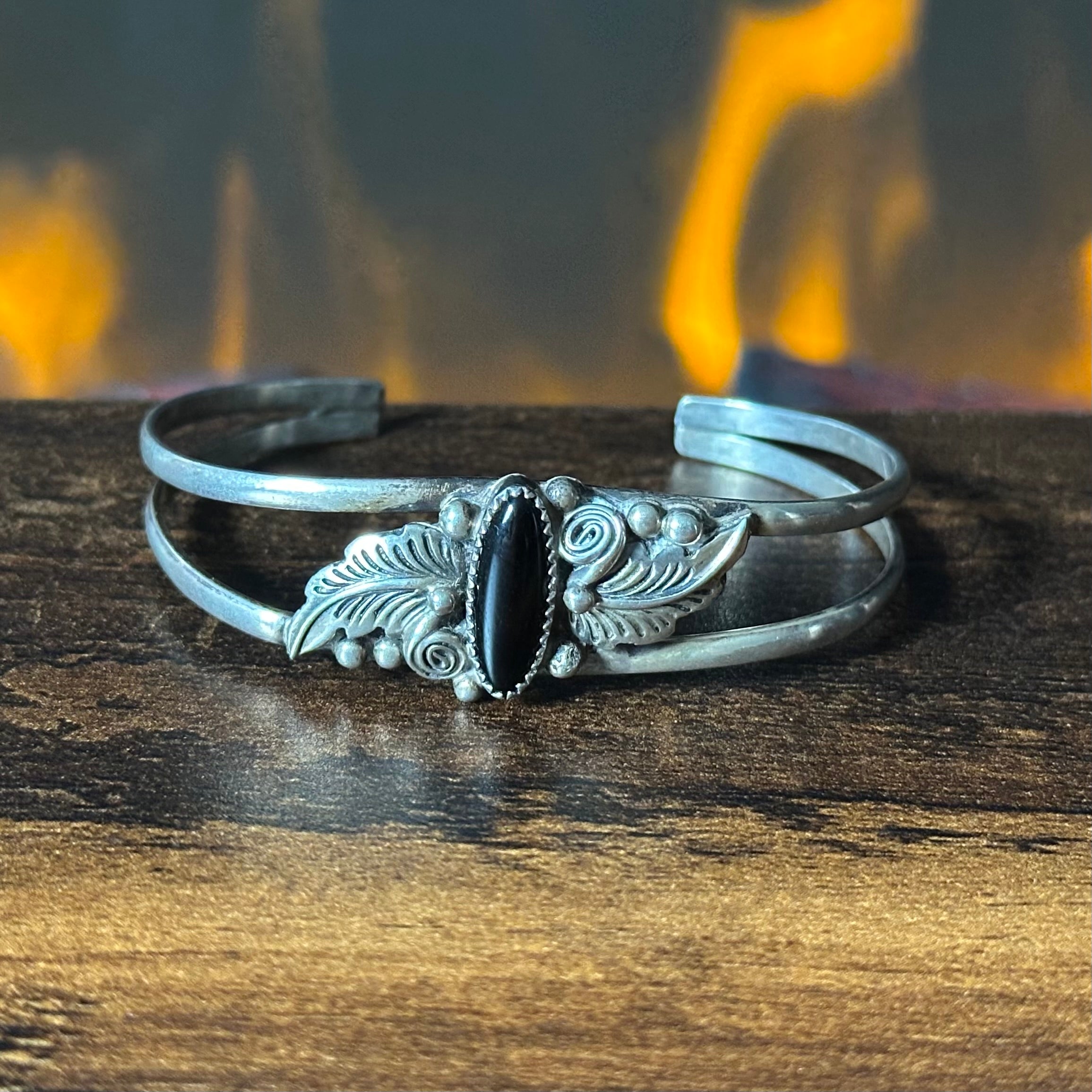 Running Bear Trading Onyx Sterling Raindrop Leaf Cuff