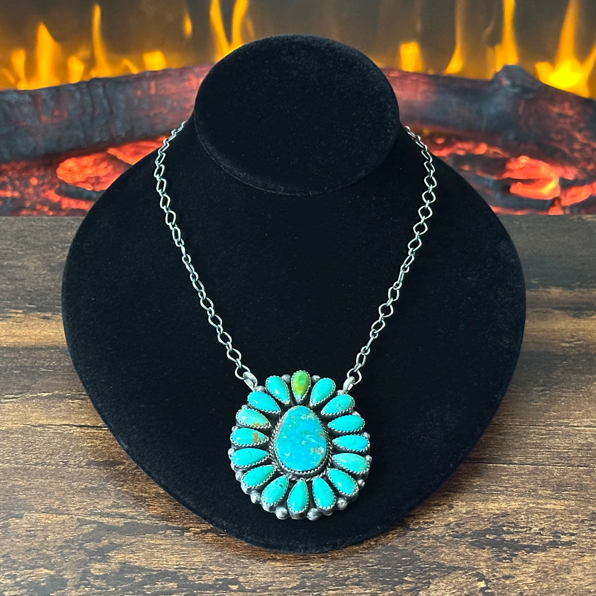 Navajo Effie Garfield Kingman Turquoise 17 Stone Sterling Cluster Raindrop Pendant Necklace
