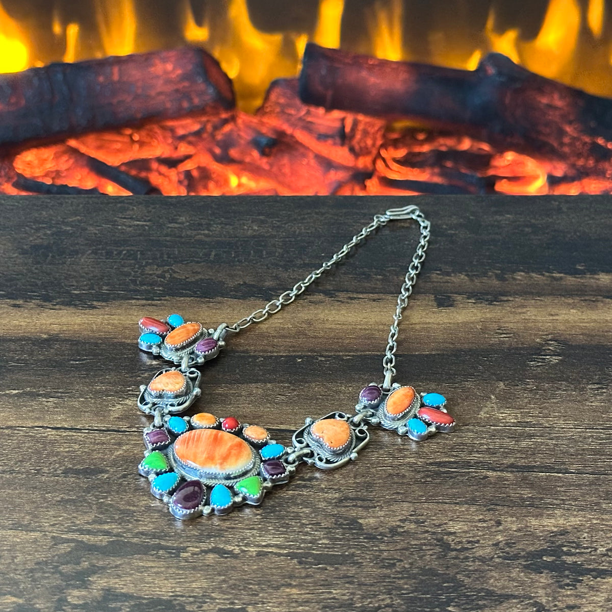 Navajo Roie Jaque Turquoise Spiny Oyster Gaspeite 25 Stone Sterling Cluster Heart Choker Necklace