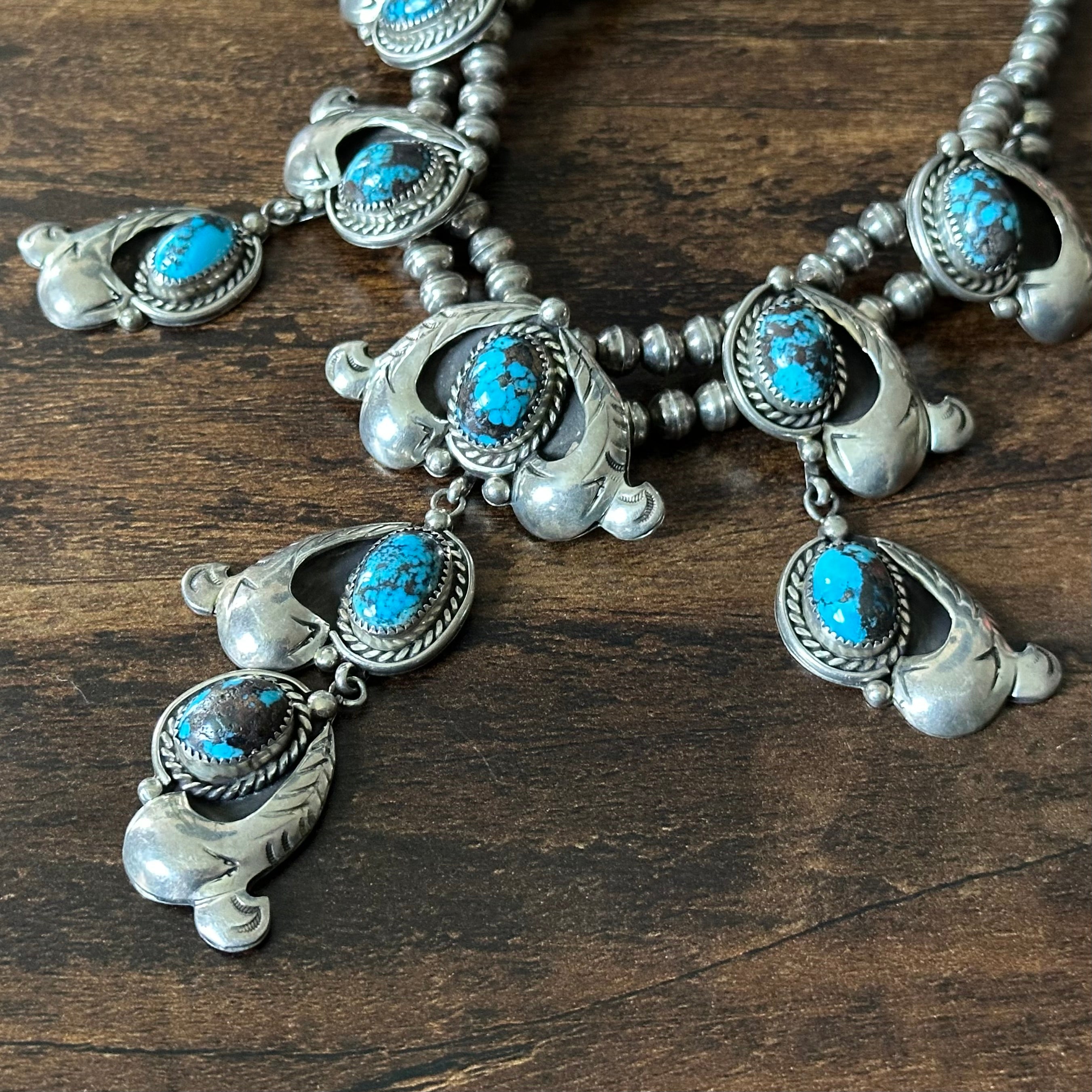 State Line Indian Jewelry Webbed Turquoise 9 Stone Sterling Hand Stamped Twist Wire Bezel Statement Necklace