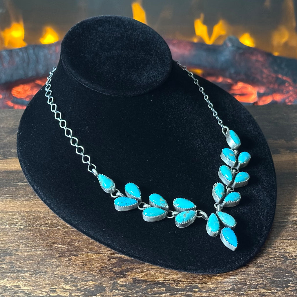 Navajo Debra Smith Kingman Turquoise 17 Stone Sterling Necklace
