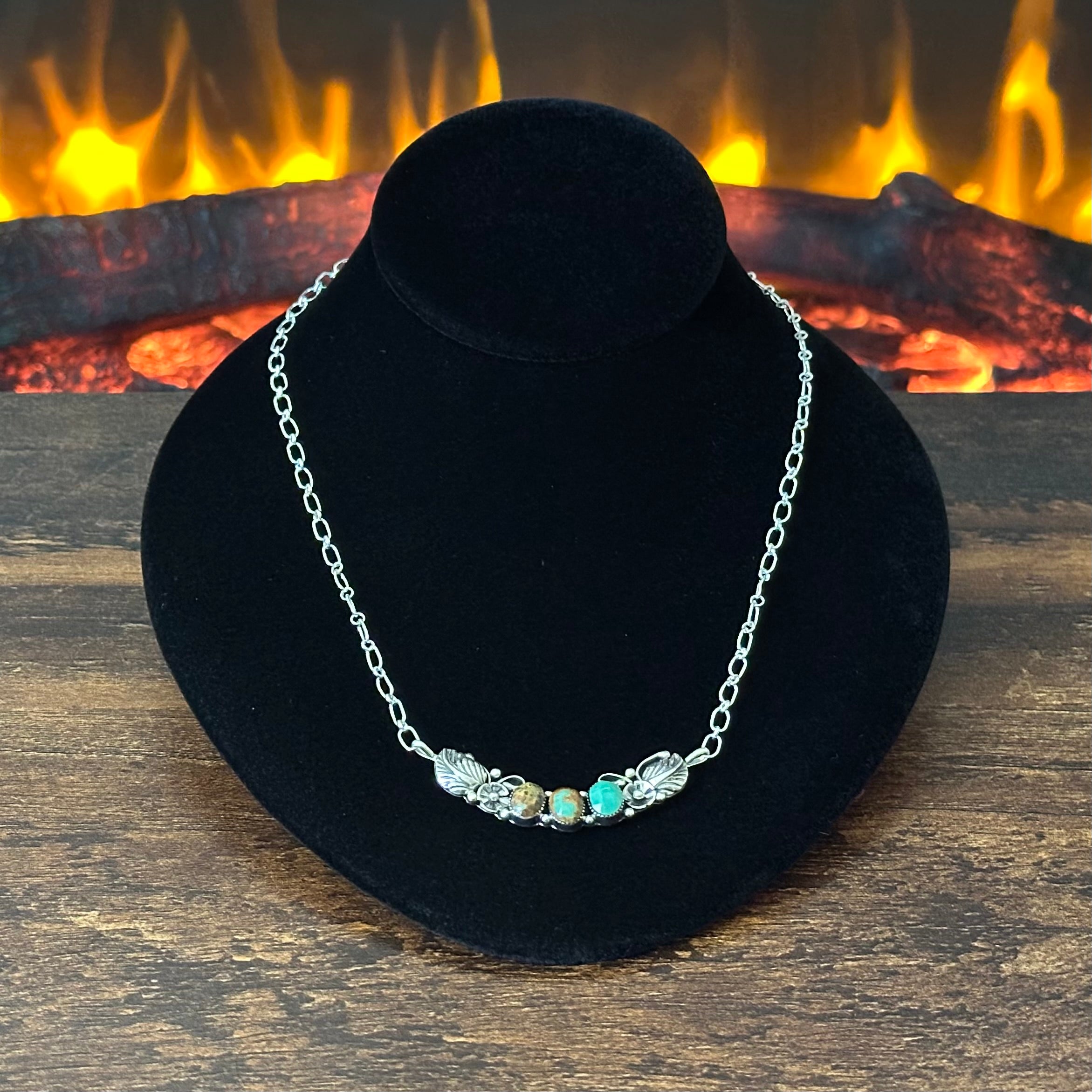 Navajo Gwendolyn Burnside Green Turquoise 3 Stone Sterling Floral Leaf Necklace