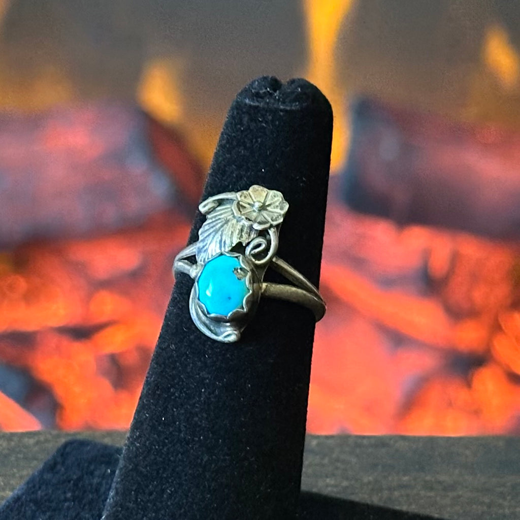JJ Signed Turquoise Floral Leaf Ring
