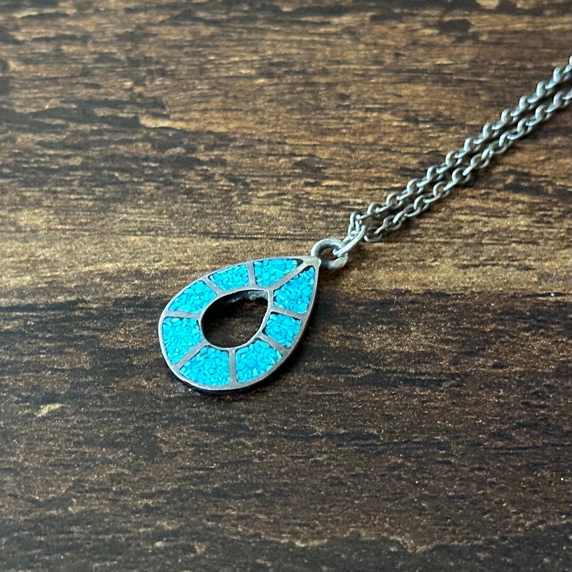 Turquoise Sterling Chip Inlay Teardrop Pendant Necklace
