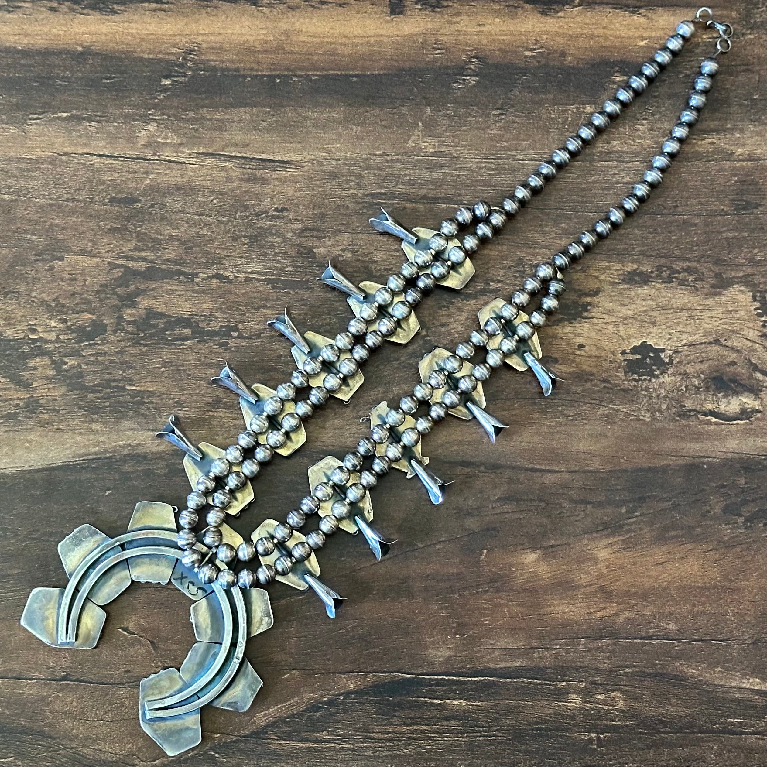 Vintage Mother of Pearl 17 Stone Sterling Twist Wire Raindrop Squash Blossom