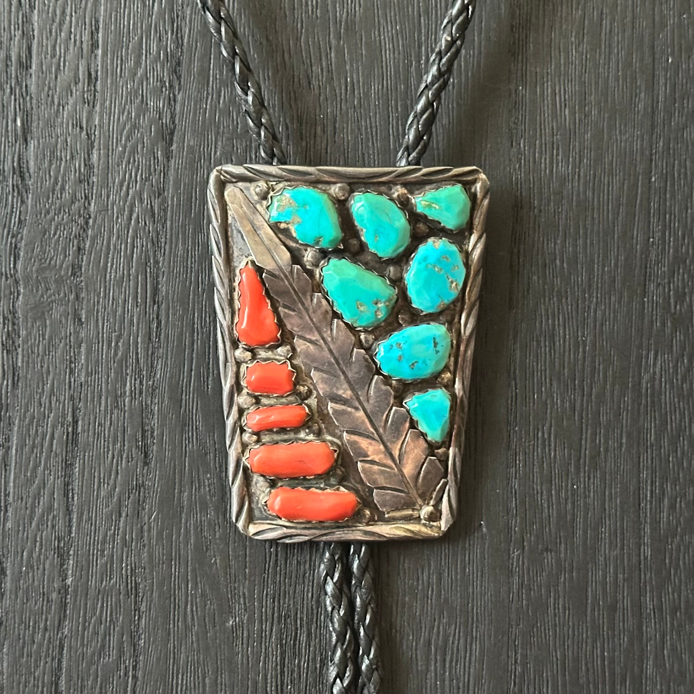 Vance Signed Turquoise Red Coral 12 Stone Sterling Hand Stamped Bezel Leaf Bolo Tie