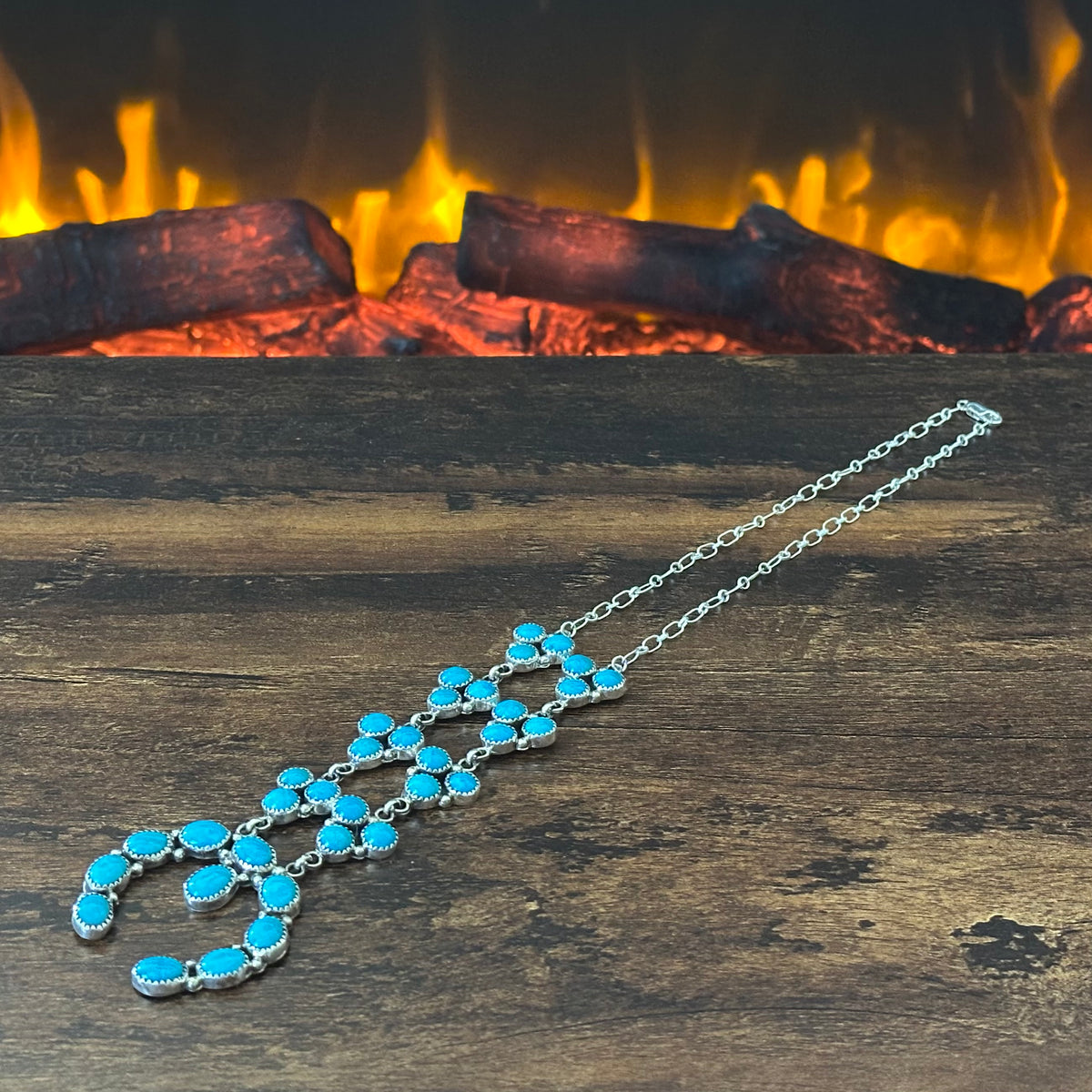 Running Bear Trading Turquoise 34 Stone Sterling Raindrop Cluster Naja Necklace