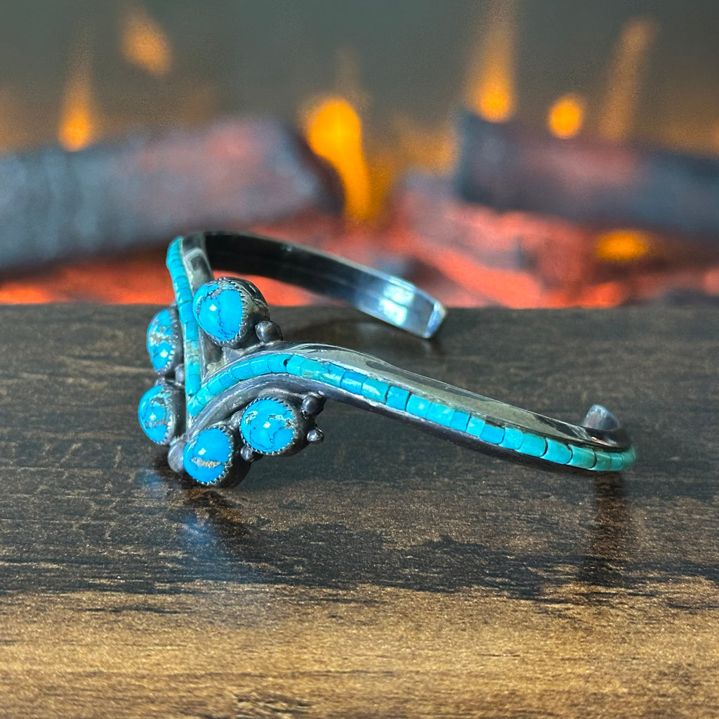 Navajo Les Baker Turquoise Sterling Wraparound Raindrop Inlay Cuff