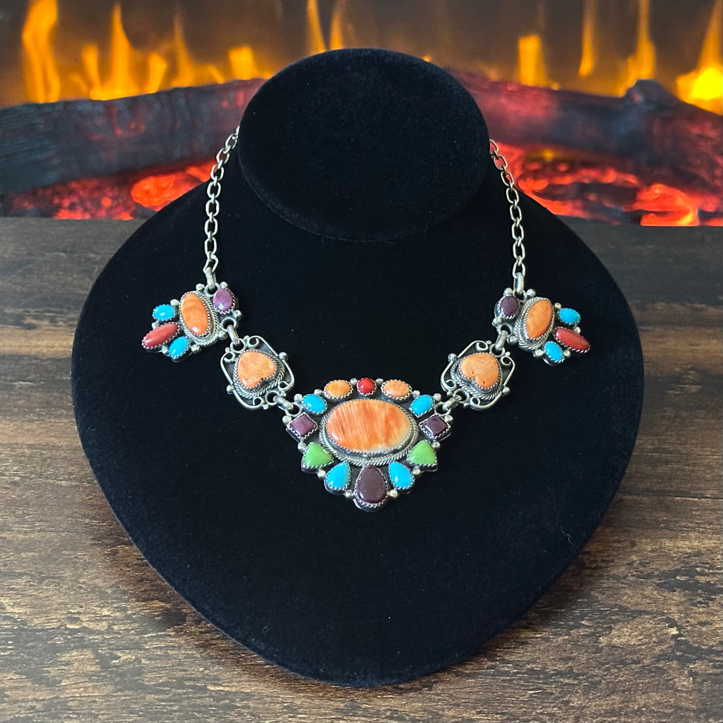 Navajo Roie Jaque Turquoise Spiny Oyster Gaspeite 25 Stone Sterling Cluster Heart Choker Necklace