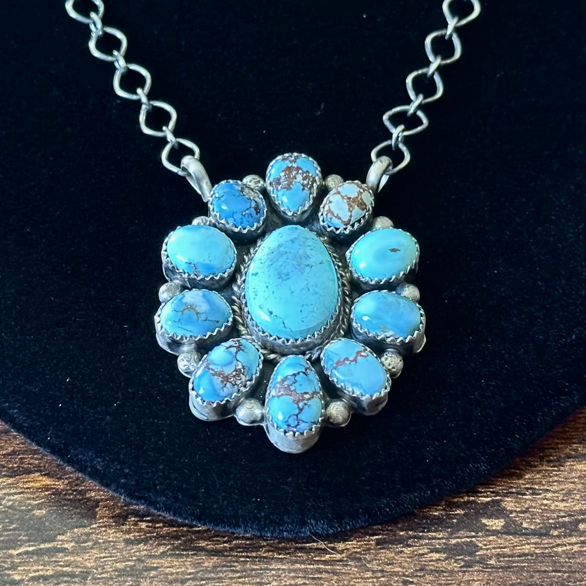 Navajo Anna Spencer Golden Hills Turquoise 11 Stone Cluster Raindrop Pendant Necklace