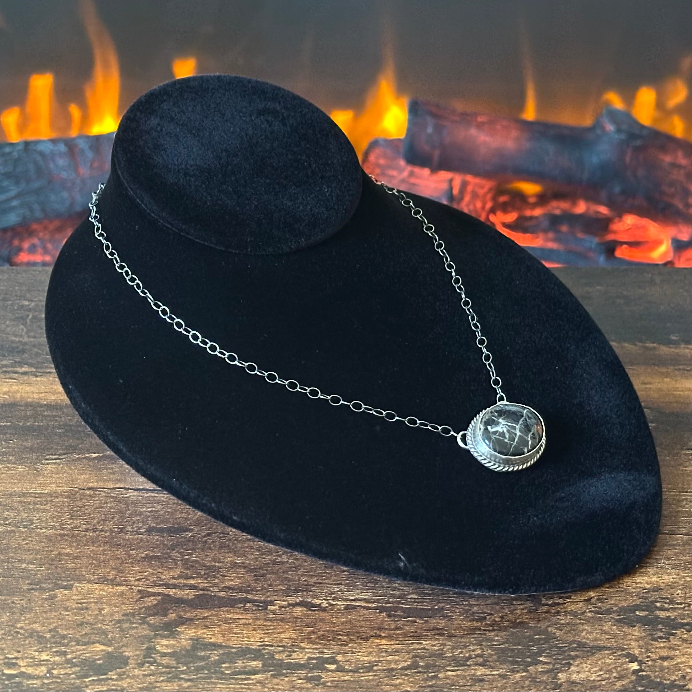 Navajo Hiram Largo White Buffalo Sterling Twist Wire Bezel Oval Pendant Necklace