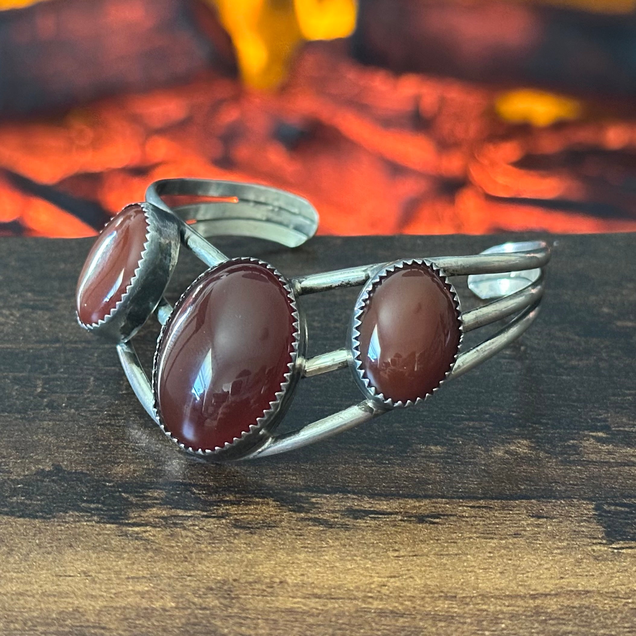 BR Electropen Signed Carnelian 3 Stone Sterling Triple Shank Cuff