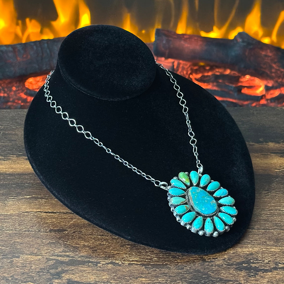 Navajo Effie Garfield Kingman Turquoise 17 Stone Sterling Cluster Raindrop Pendant Necklace