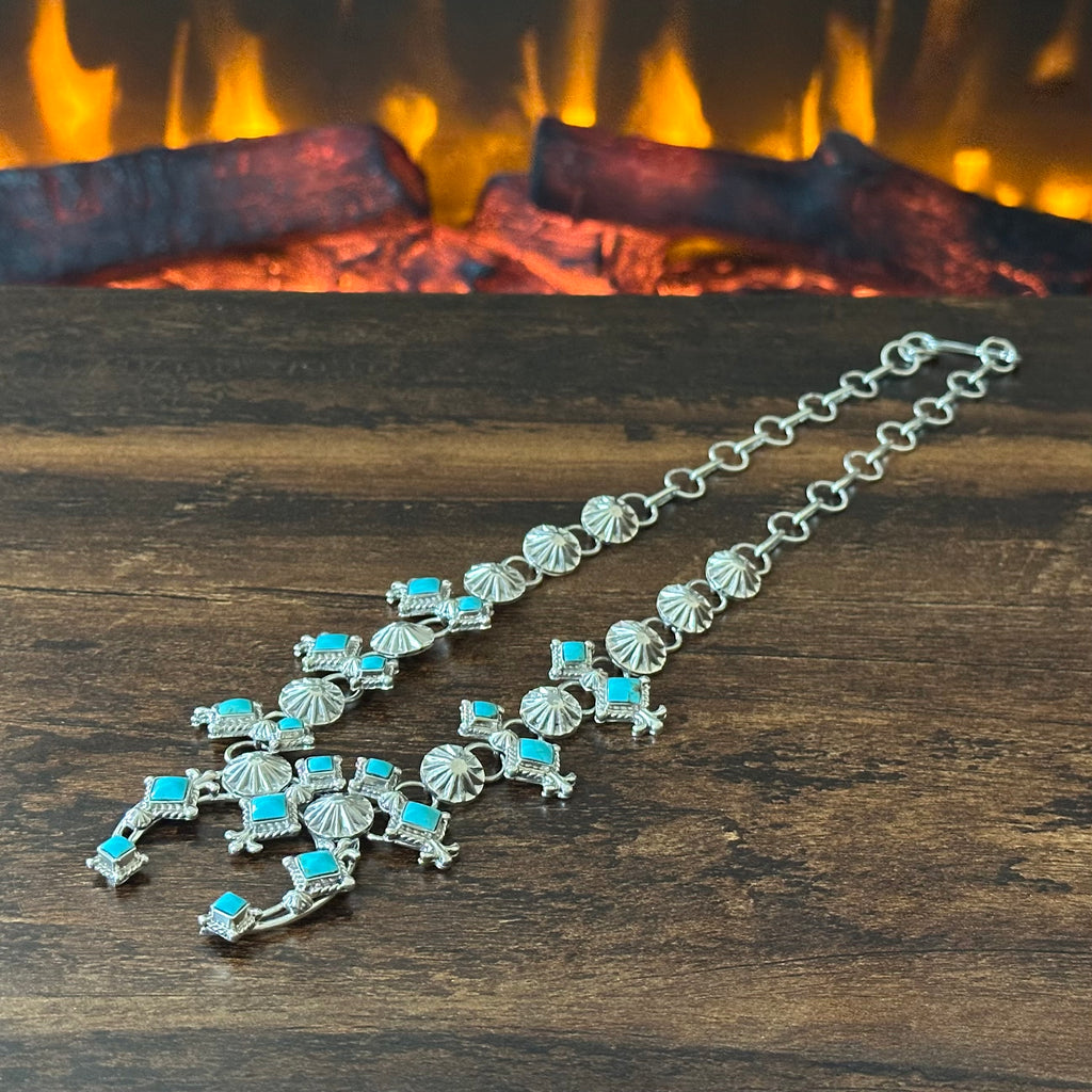 Running Bear Trading Turquoise 18 Stone Diamond Fleur De Lis Naja Necklace