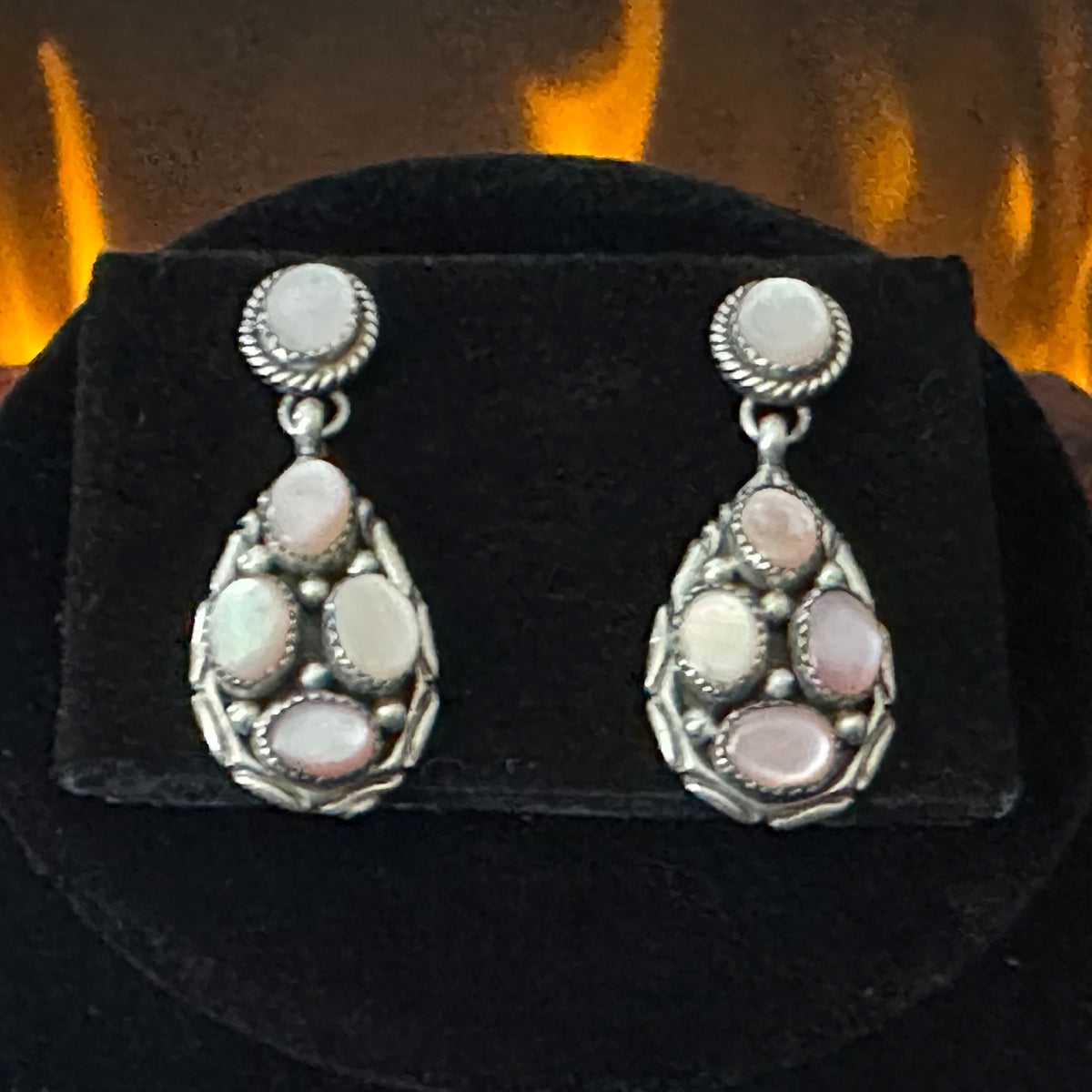 TT Signed Pink Mother of Pearl 26 Stone Sterling Teardrop Cluster Statement Necklace Earring Set