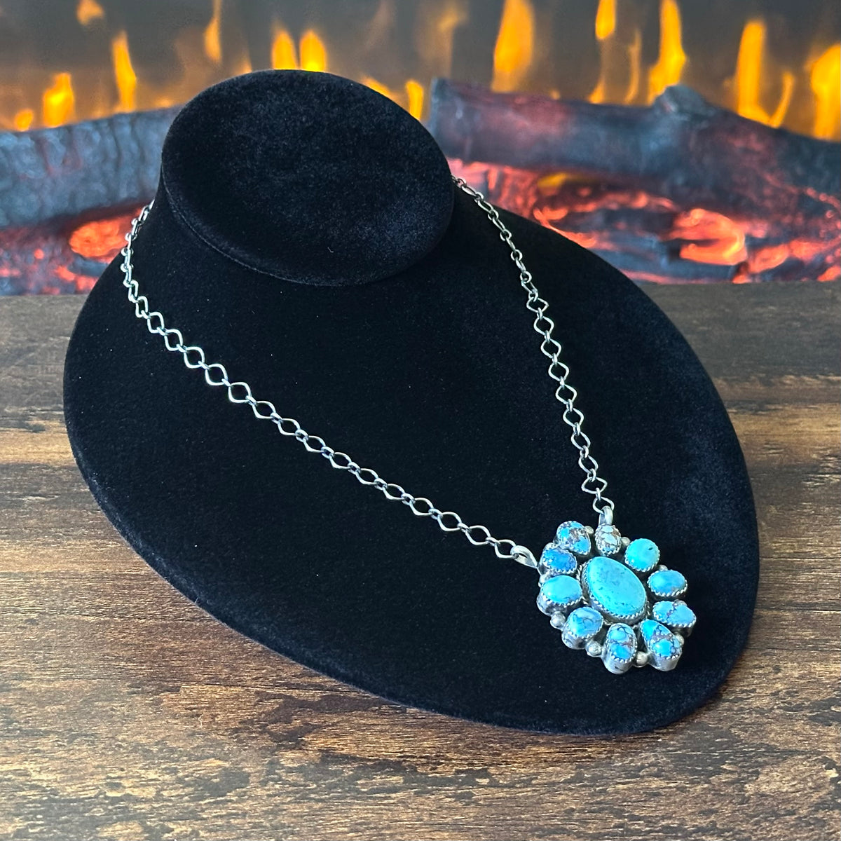 Navajo Anna Spencer Golden Hills Turquoise 11 Stone Cluster Raindrop Pendant Necklace