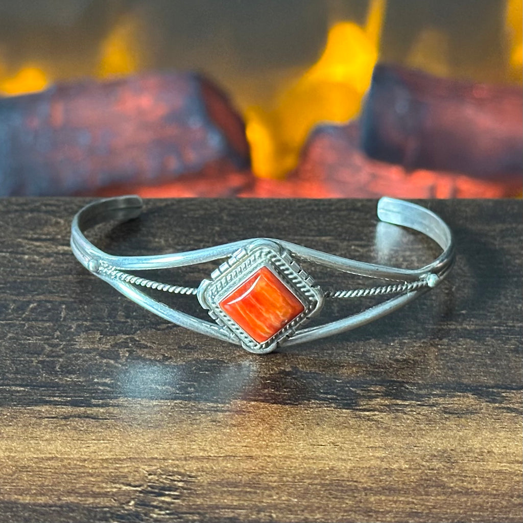 Navajo Peggy Skeets Orange Spiny Oyster Sterling Twist Wire Cuff