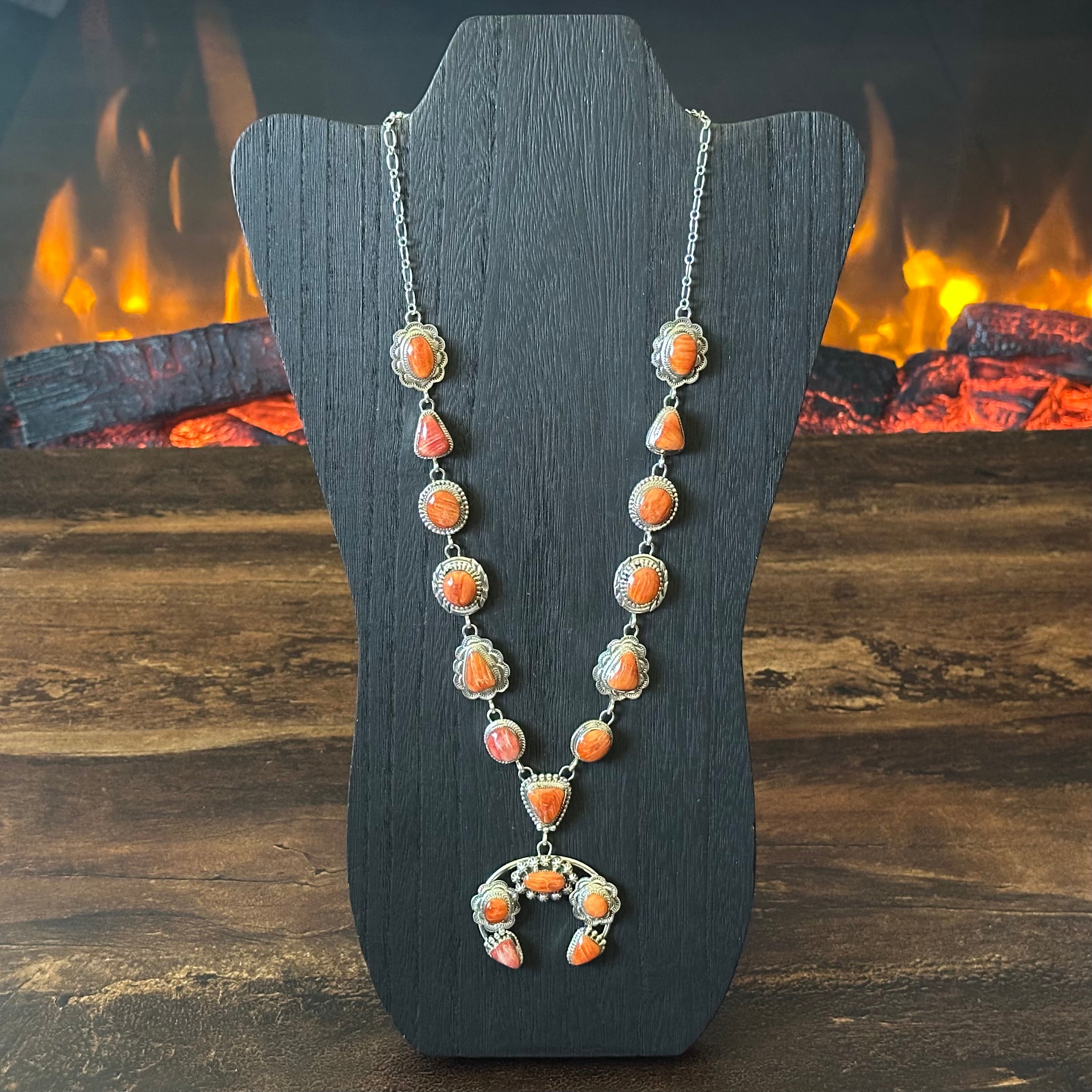 Running Bear Trading Spiny Oyster 18 Stone Sterling Hand Stamped Naja Statement Necklace