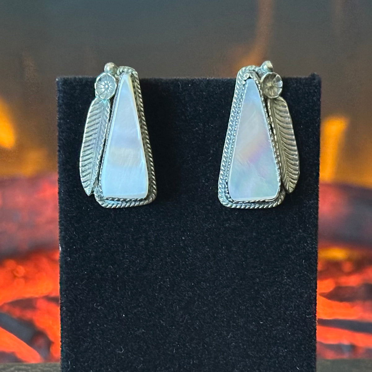 BT Signed Pink Mother of Pearl Sterling Twist Wire Leaf Stud Earrings