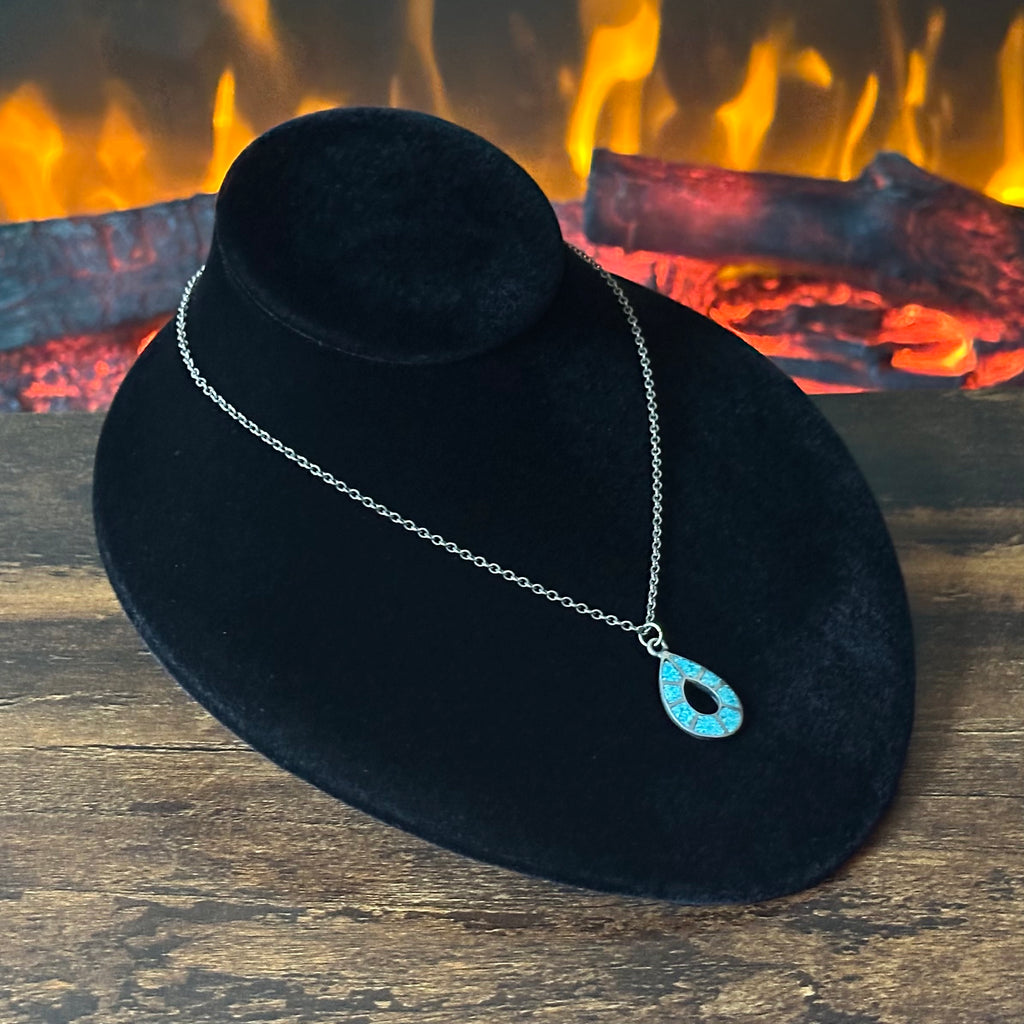 Turquoise Sterling Chip Inlay Teardrop Pendant Necklace