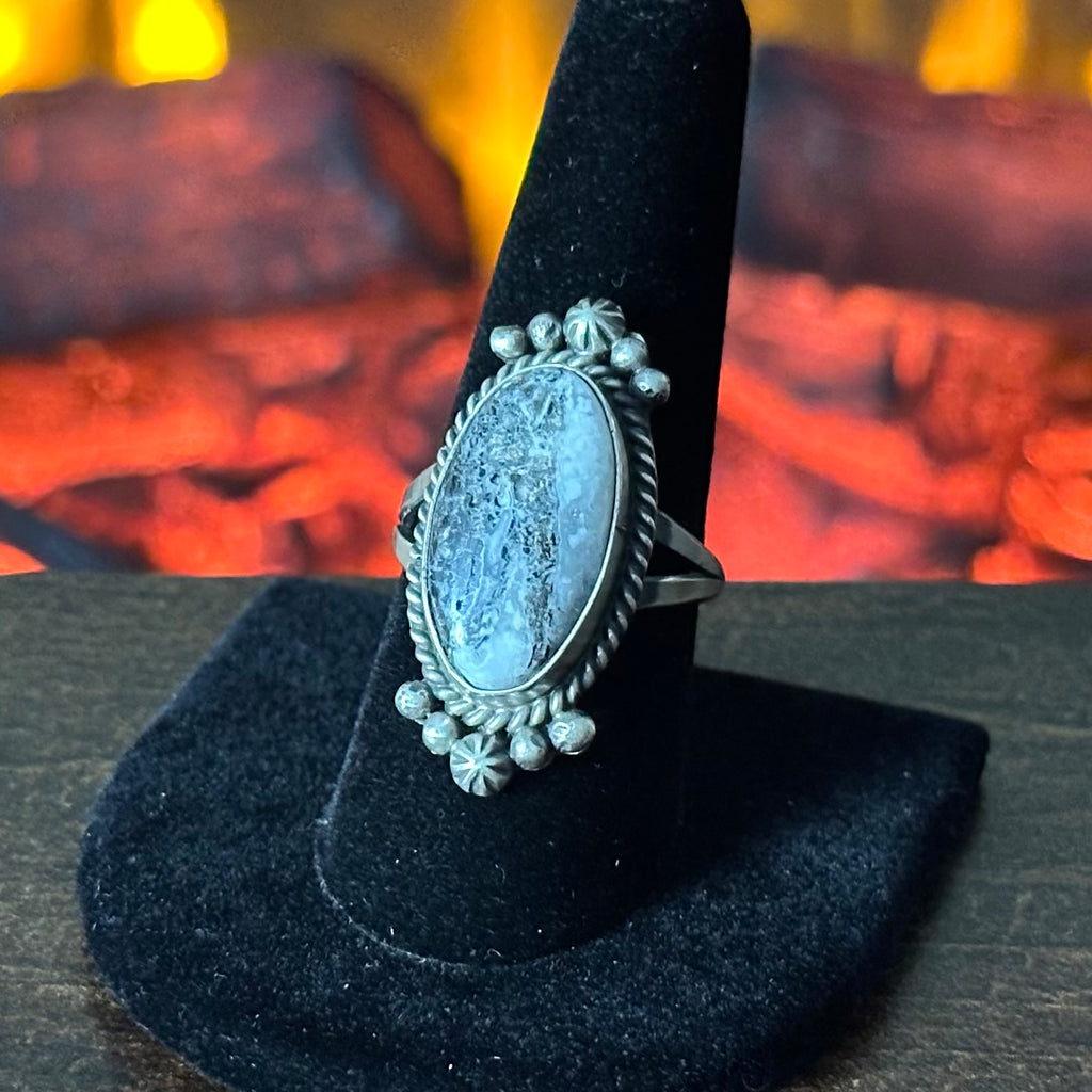 Navajo Freda Martinez White Buffalo Sterling Twist Wire Bezel Ring